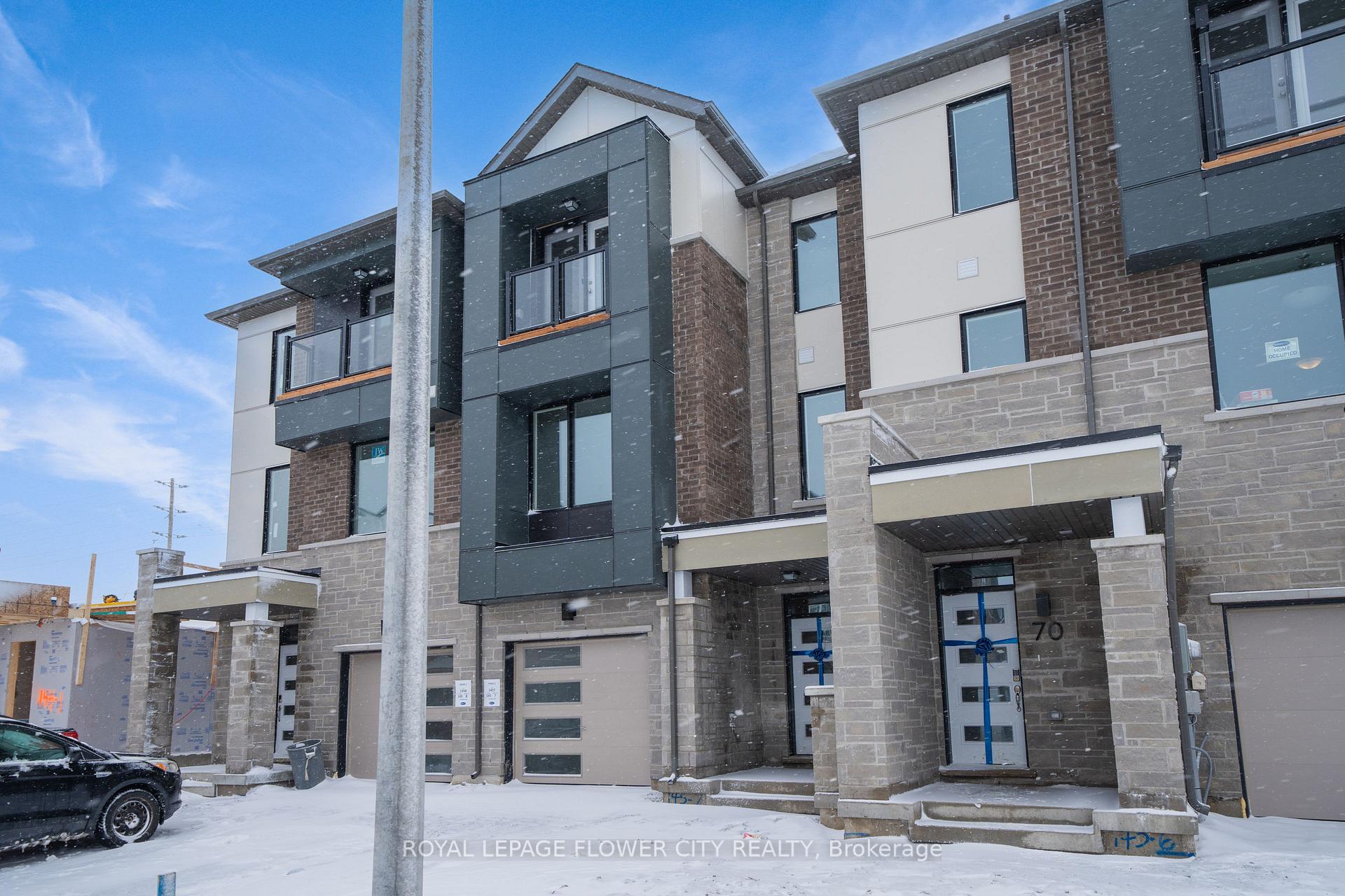 Photo 2 of 72 Pearen Lane, Barrie, Rural Barrie Southeast — HOMEH