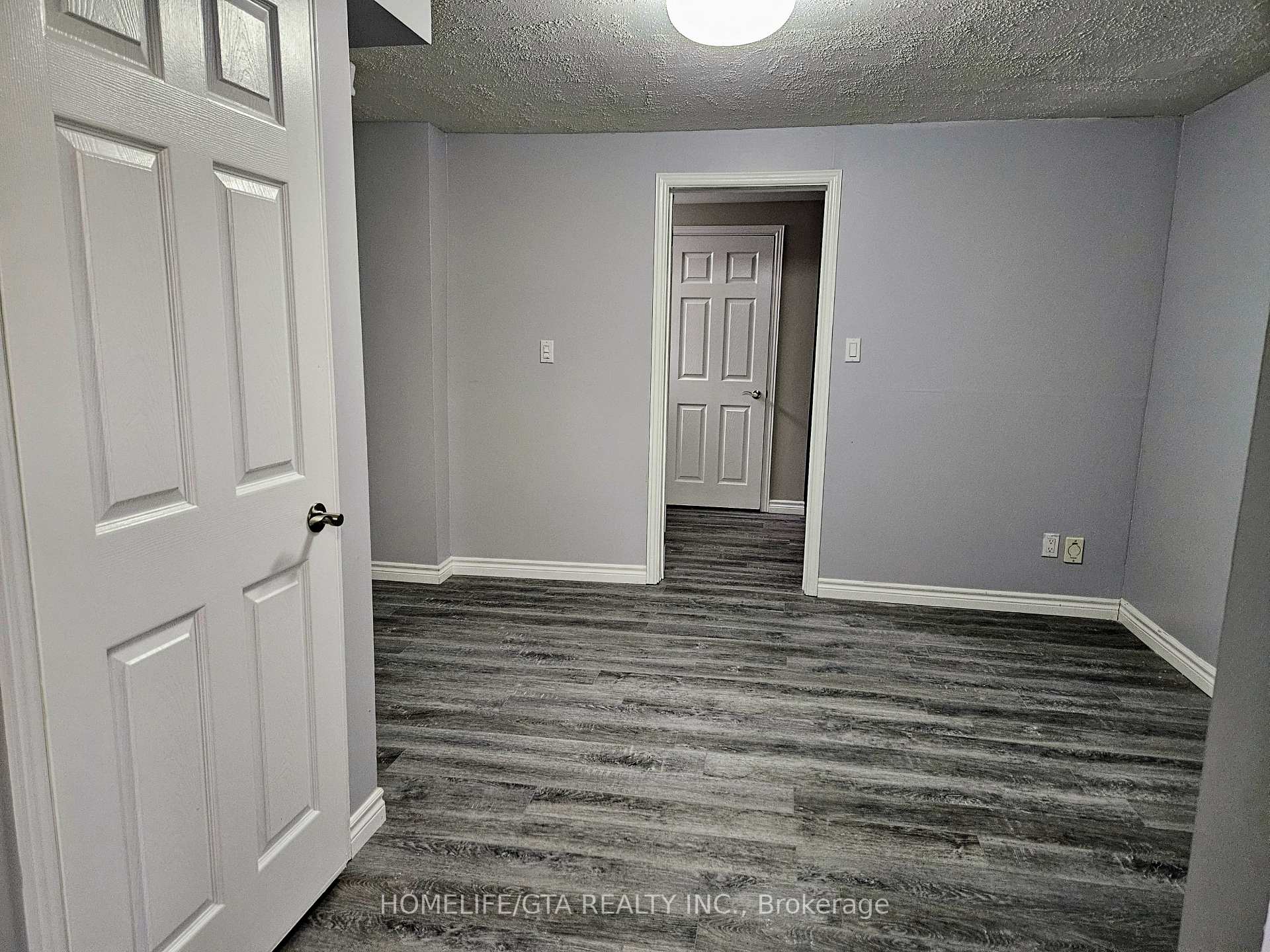 Photo 14 of 8 Kaiser Court, Belleville, Belleville Ward — HOMEH