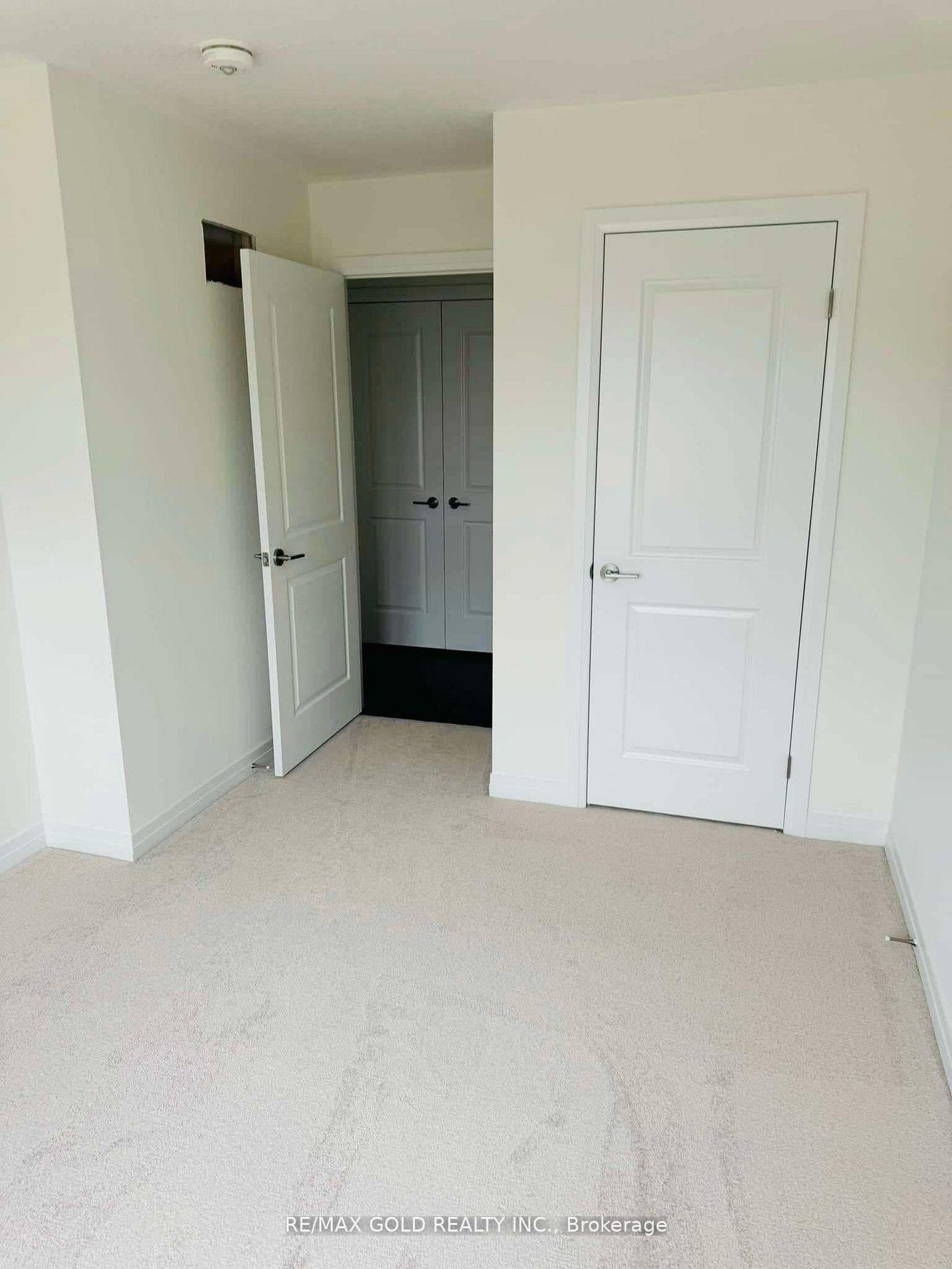 Photo 38 of 35 George Brier Drive E, Brant, Paris — HOMEH