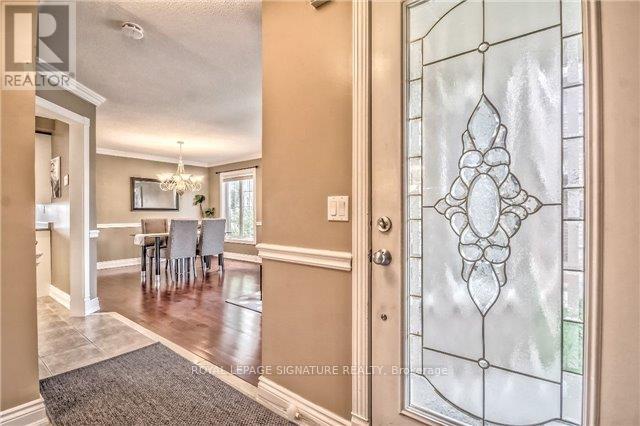 Photo 15 of 98 Sandyshores Drive, Brampton, Sandringham-Wellington — HOMEH