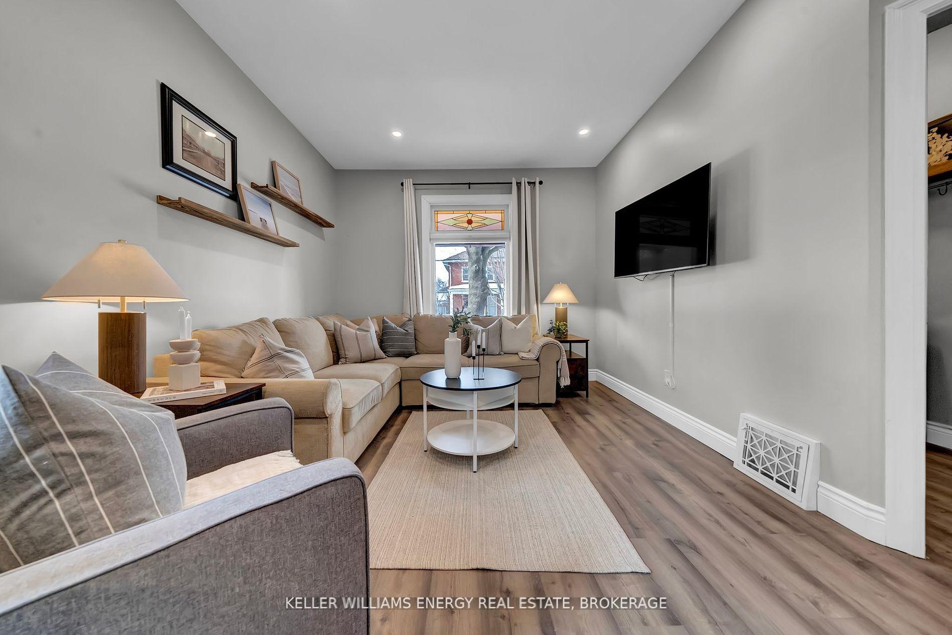 Photo 30 of 19 Carlisle Avenue, Clarington, Bowmanville — HOMEH