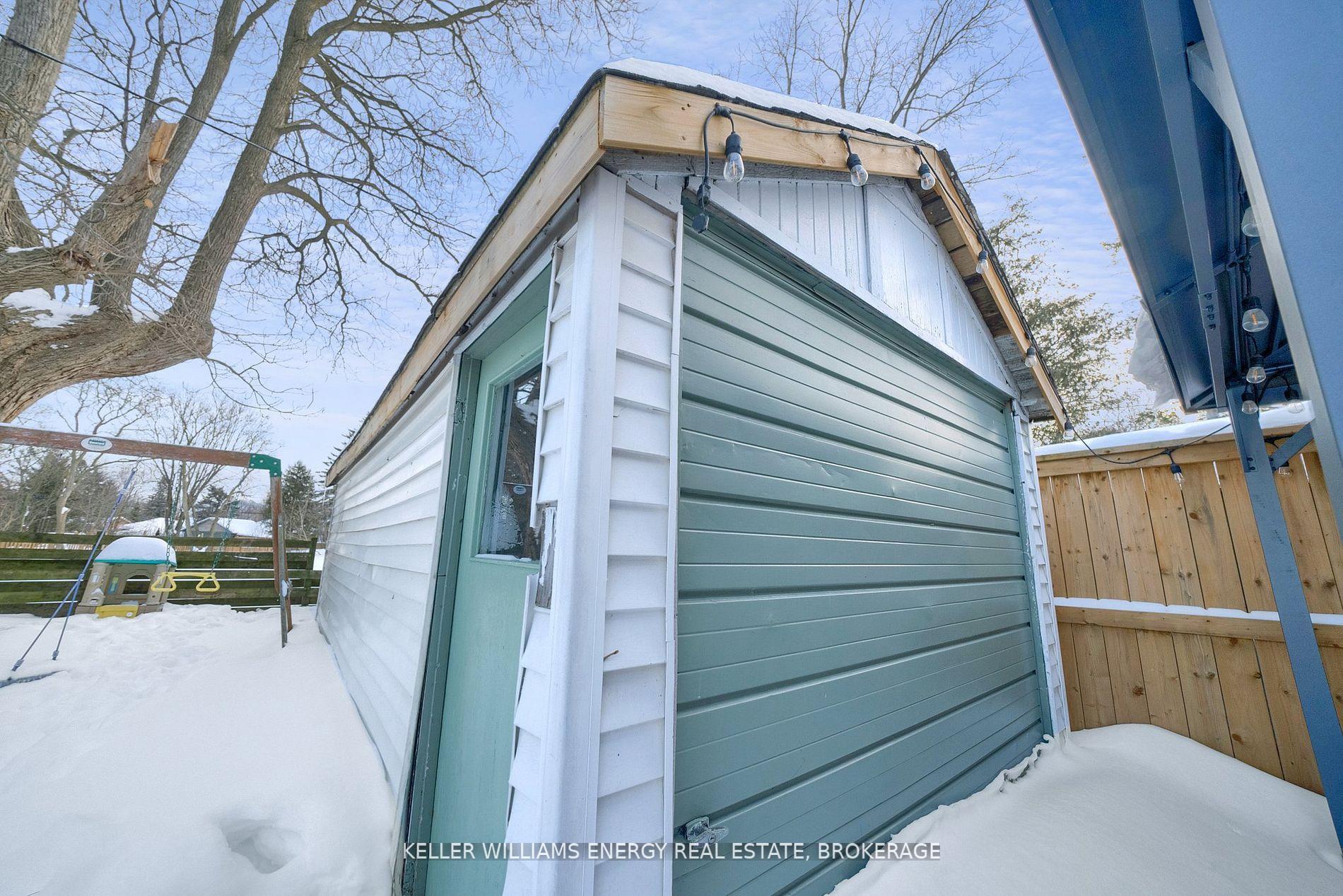 Photo 5 of 19 Carlisle Avenue, Clarington, Bowmanville — HOMEH