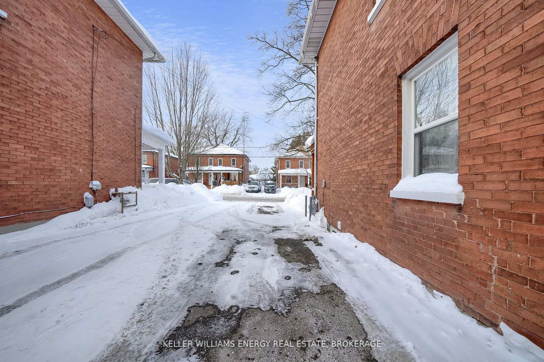 Photo 75 of 19 Carlisle Avenue, Clarington, Bowmanville — HOMEH