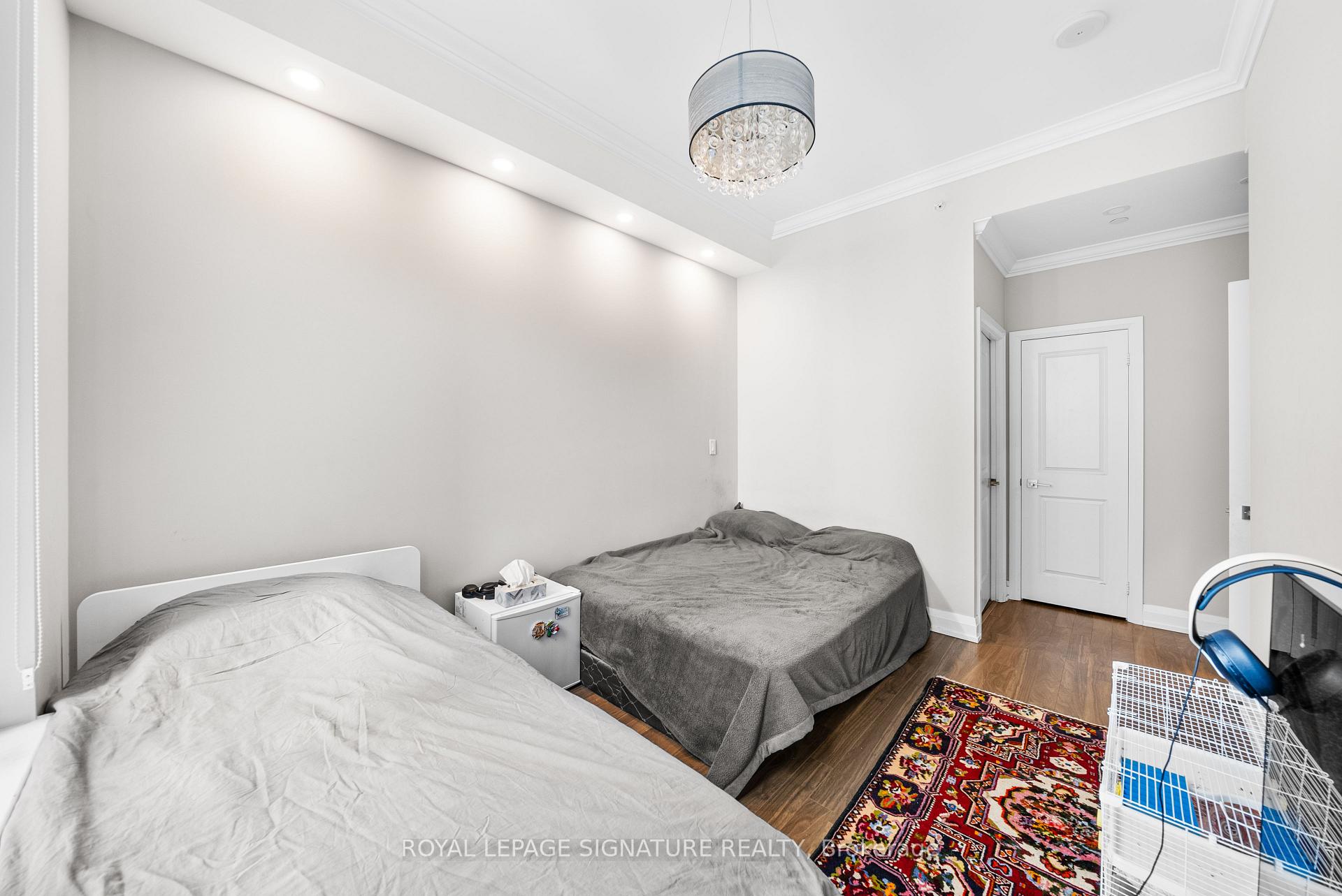 Photo 16 of Unit 938, 7171 Yonge Street, Markham, Grandview — HOMEH