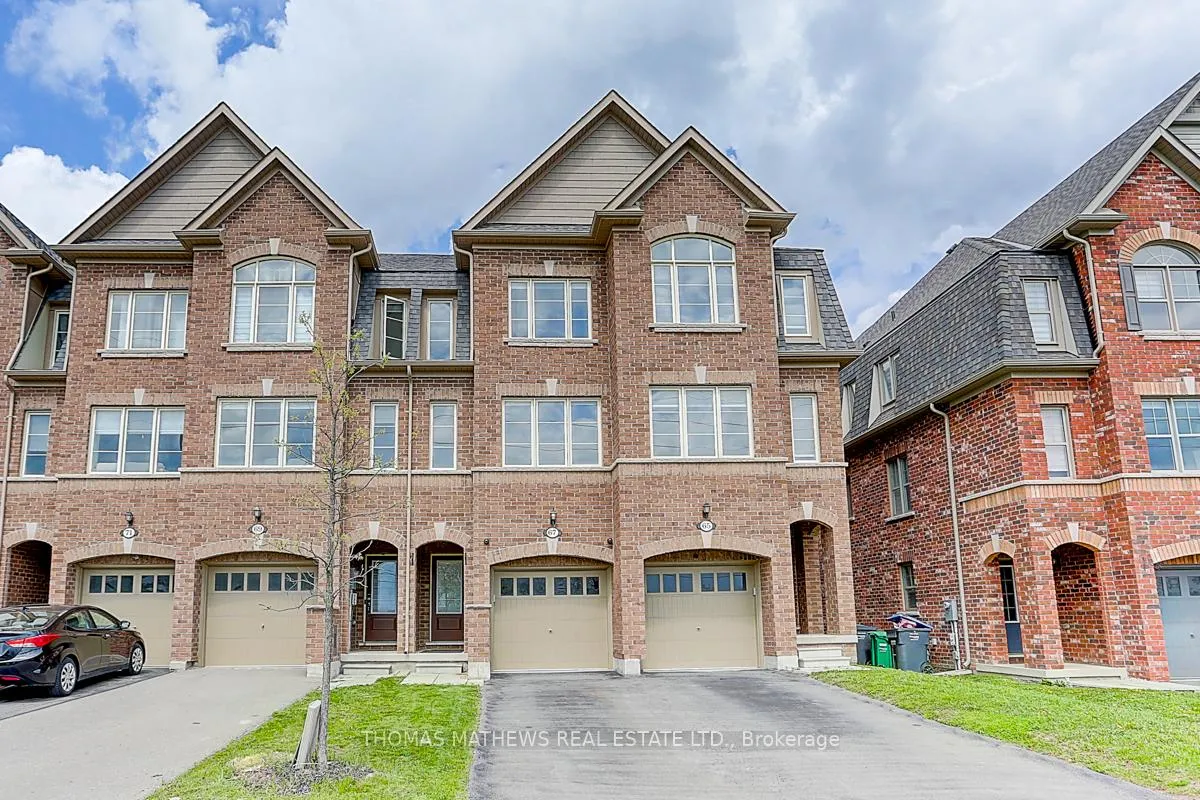 Photo 2 of 67 Padbury Trail, Brampton, Northwest Brampton — HOMEH