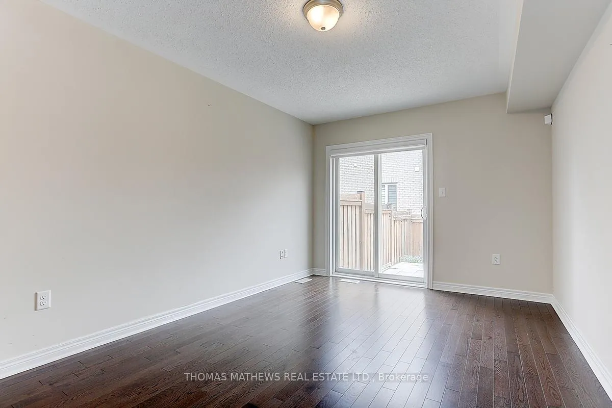 Photo 33 of 67 Padbury Trail, Brampton, Northwest Brampton — HOMEH