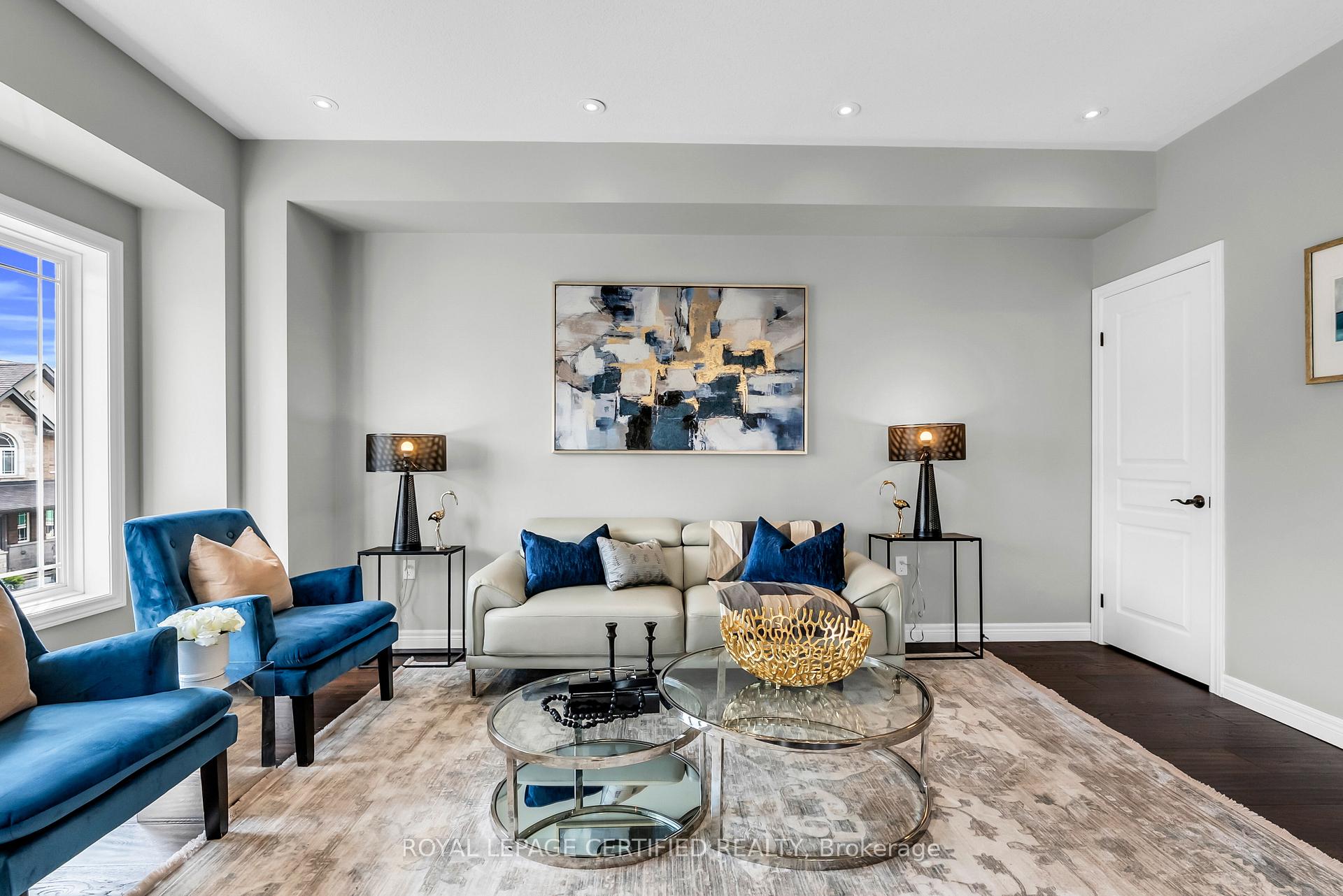 Photo 10 of 89 Bloom Crescent, Hamilton, Stoney Creek — HOMEH