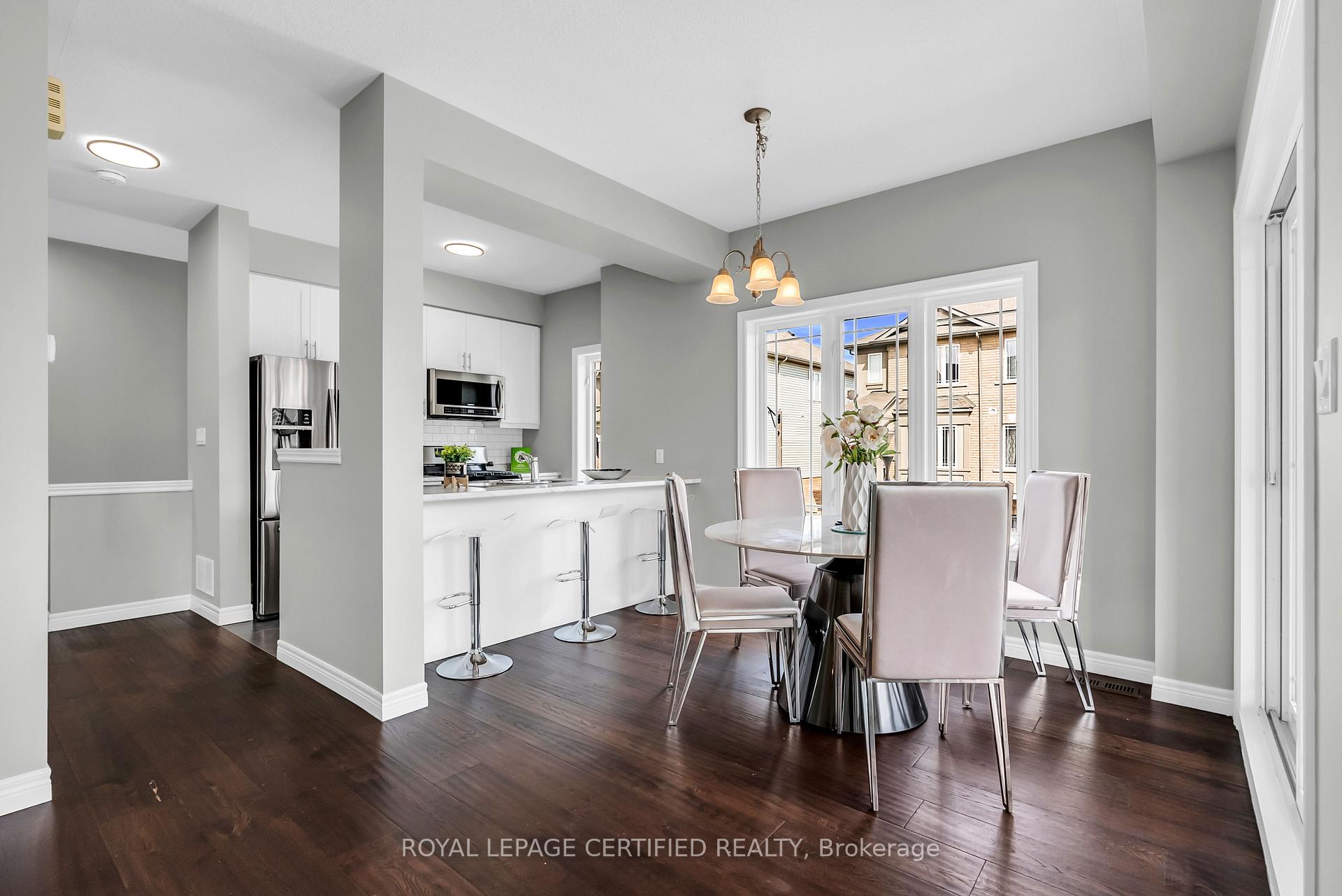 Photo 13 of 89 Bloom Crescent, Hamilton, Stoney Creek — HOMEH