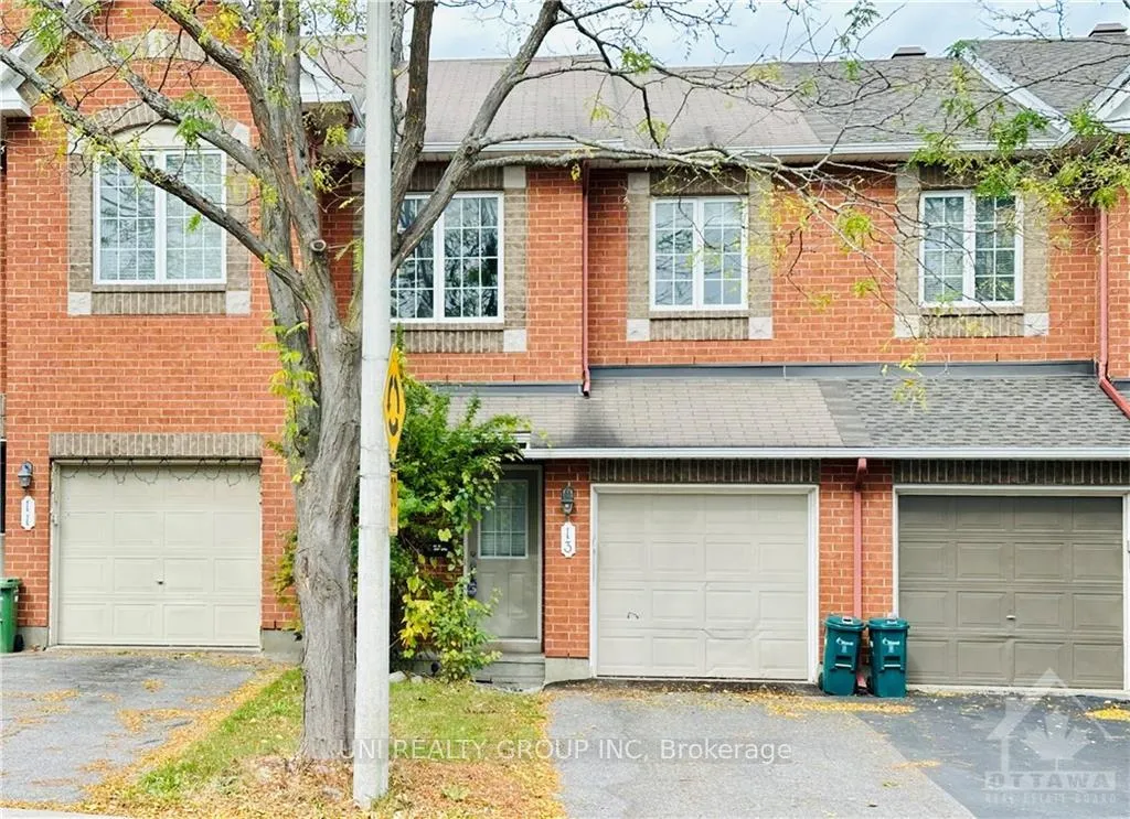 Photo 1 of 13 Fairpark Drive, Ottawa, Barrhaven East — HOMEH