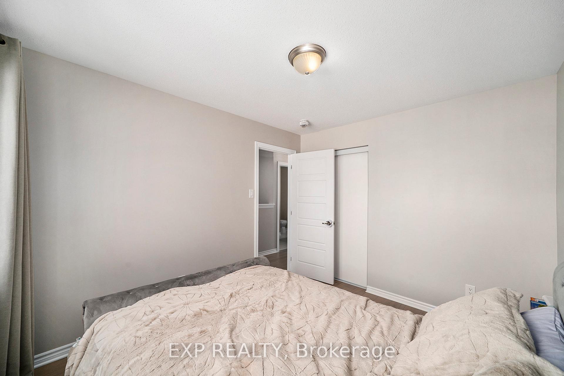 Photo 20 of 504 Ensatina Crescent, Ottawa, Barrhaven - Half Moon Bay — HOMEH