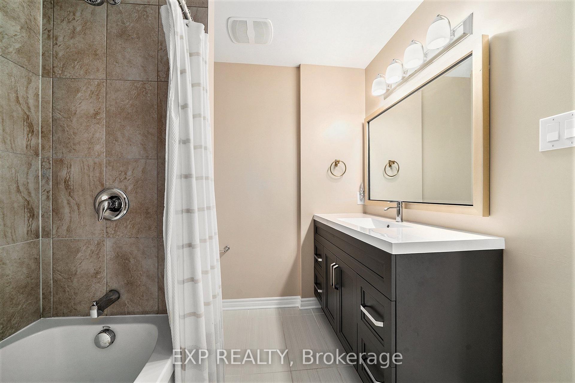 Photo 23 of 504 Ensatina Crescent, Ottawa, Barrhaven - Half Moon Bay — HOMEH