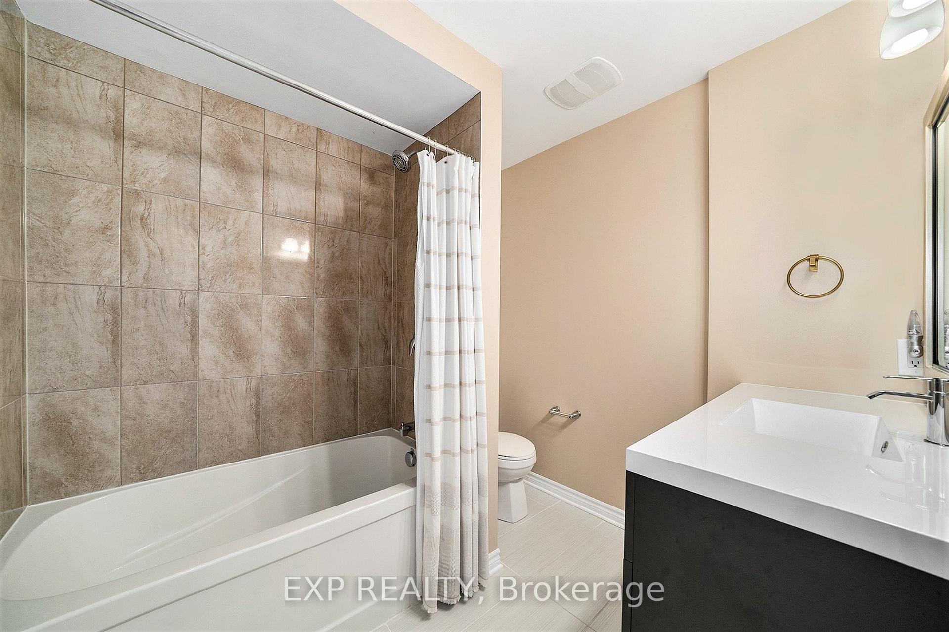 Photo 24 of 504 Ensatina Crescent, Ottawa, Barrhaven - Half Moon Bay — HOMEH
