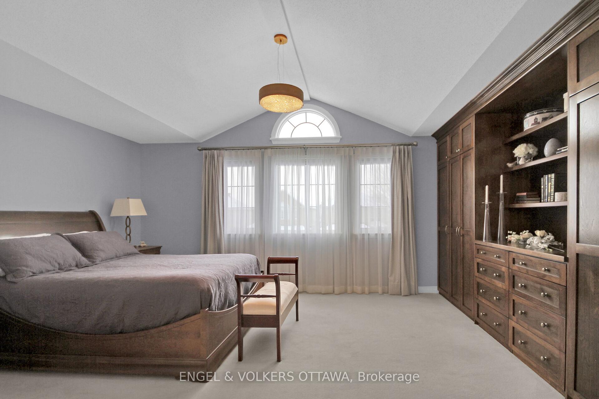 Photo 16 of 1123 Rocky Harbour Crescent, Ottawa, Riverside South/Gloucester Glen — HOMEH