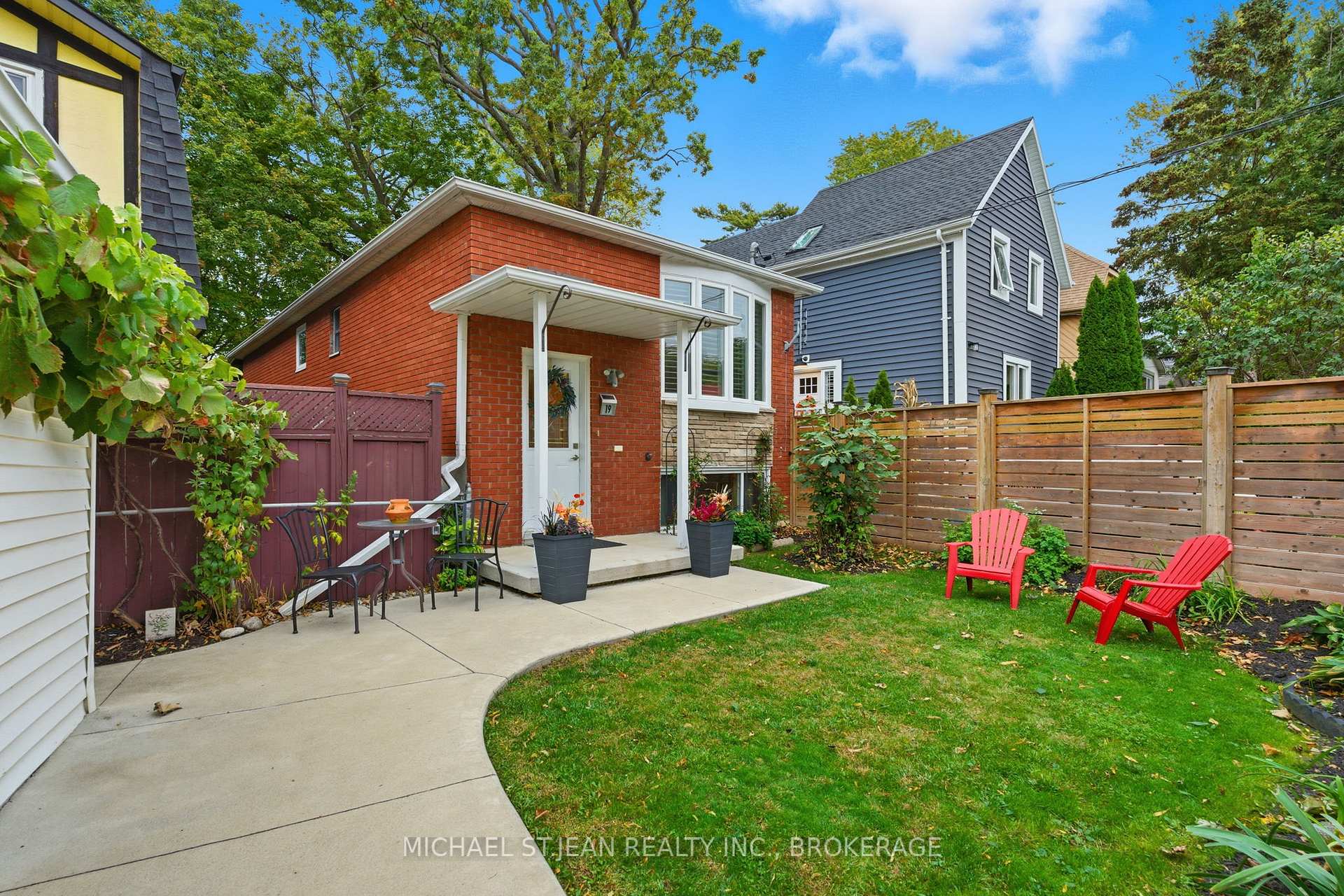 Photo 5 of 19 Victoria Terrace, Grimsby, Grimsby Beach — HOMEH