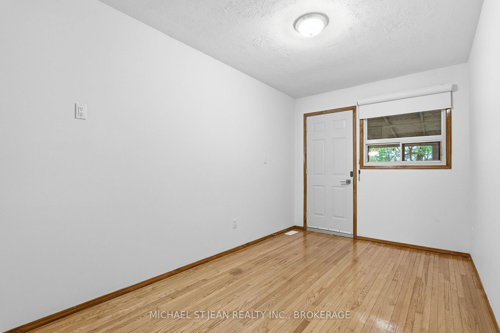 Photo 25 of 19 Victoria Terrace, Grimsby, Grimsby Beach — HOMEH