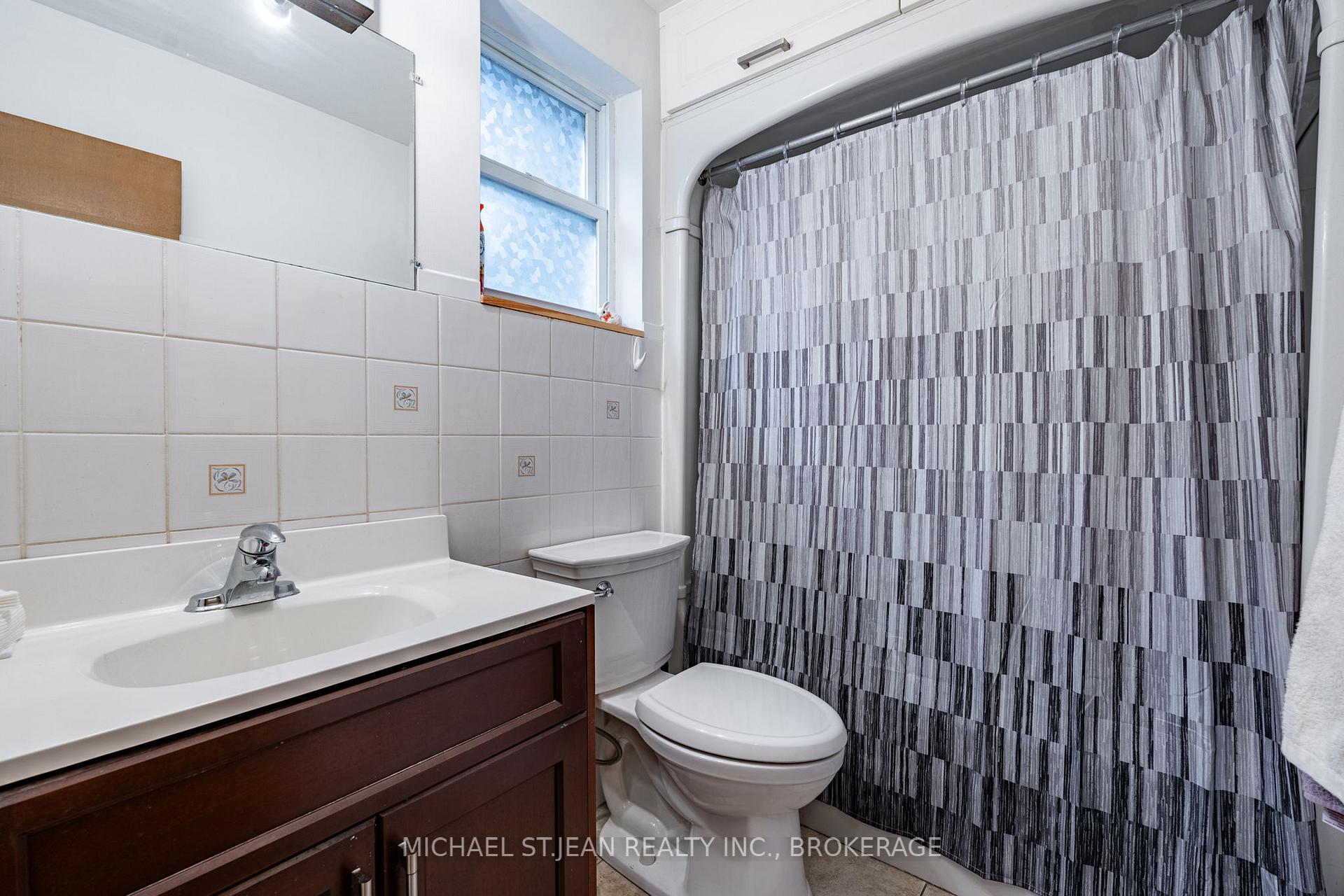 Photo 29 of 19 Victoria Terrace, Grimsby, Grimsby Beach — HOMEH