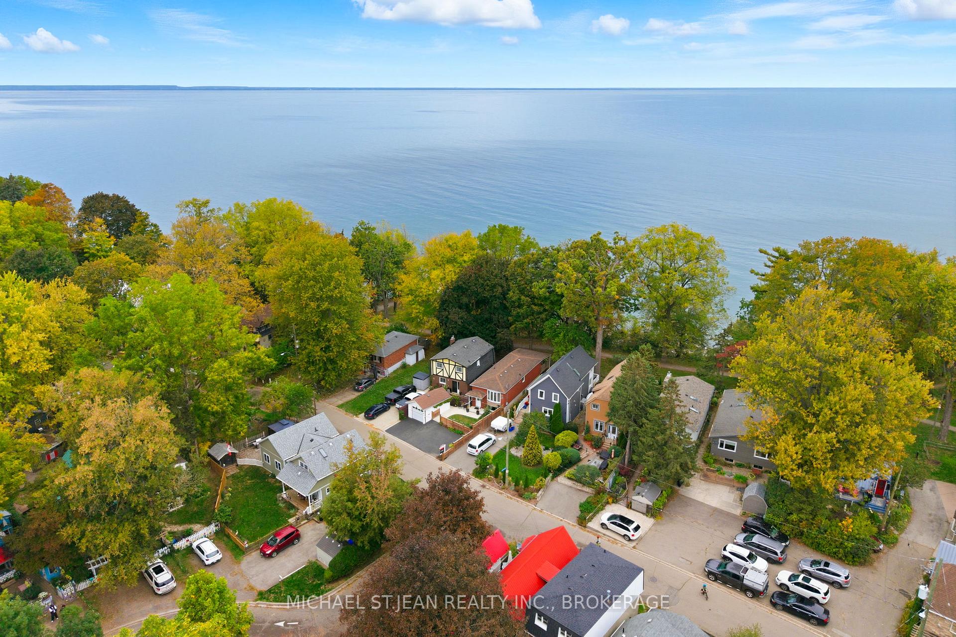 Photo 45 of 19 Victoria Terrace, Grimsby, Grimsby Beach — HOMEH