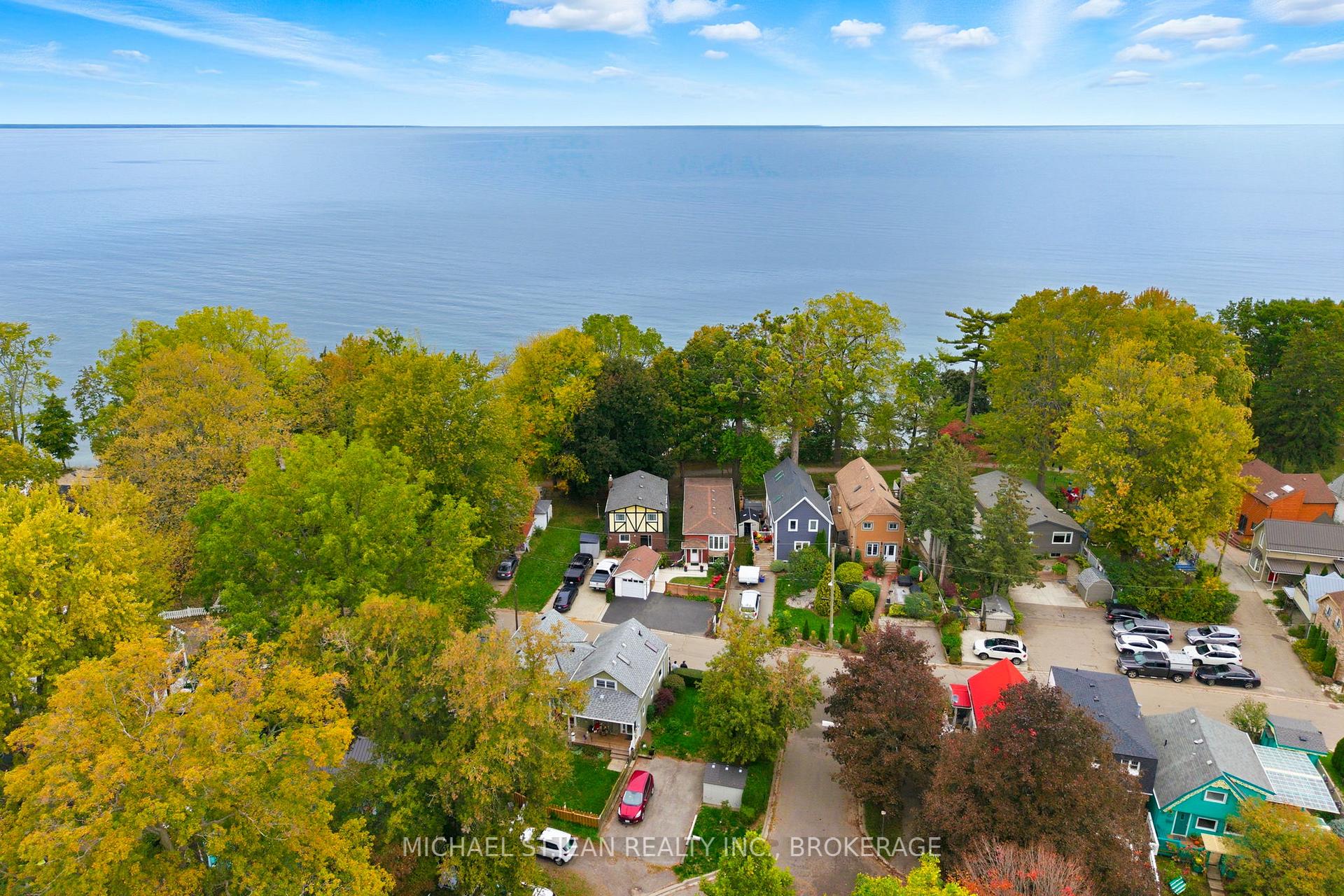 Photo 46 of 19 Victoria Terrace, Grimsby, Grimsby Beach — HOMEH