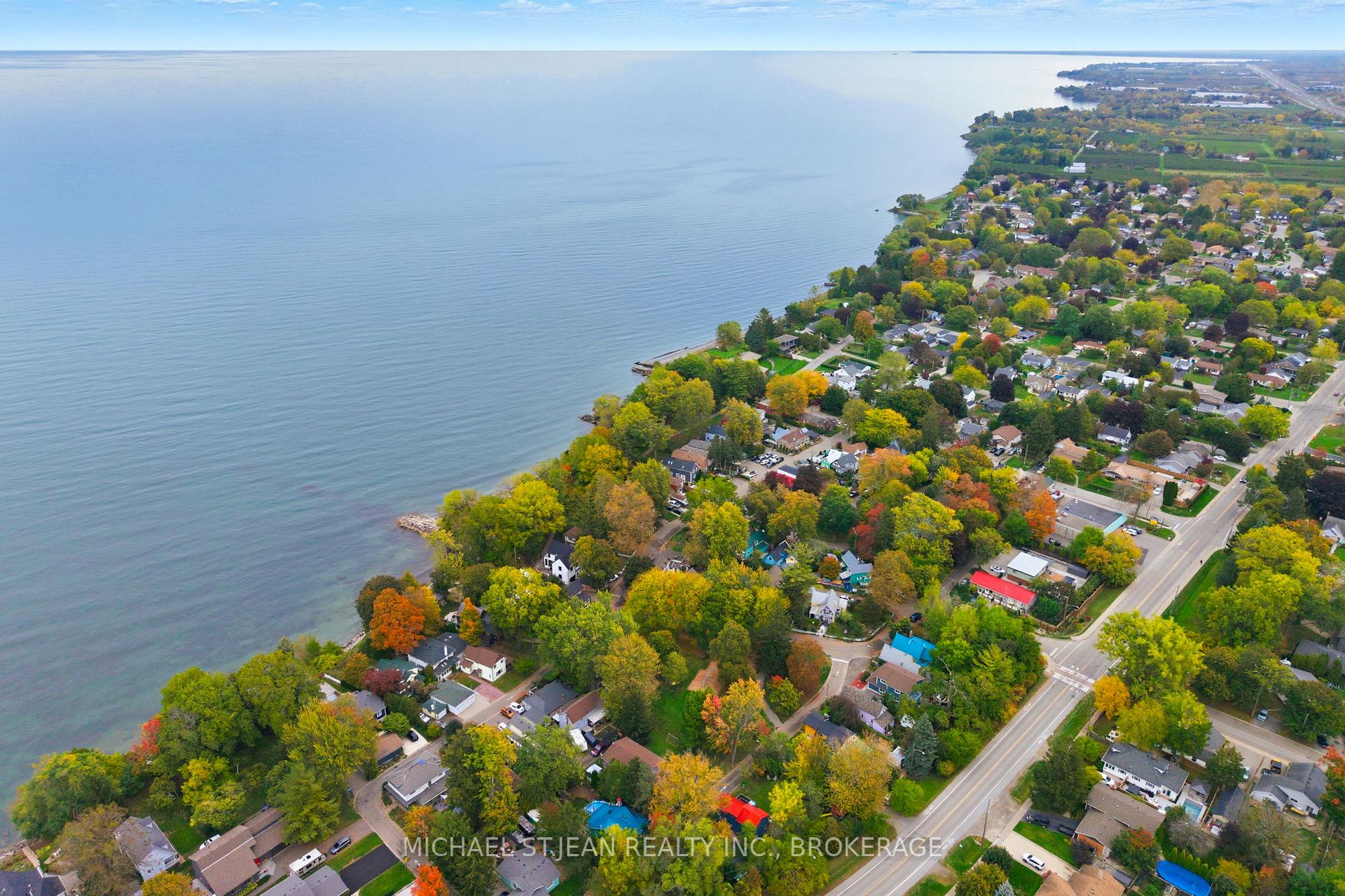 Photo 48 of 19 Victoria Terrace, Grimsby, Grimsby Beach — HOMEH