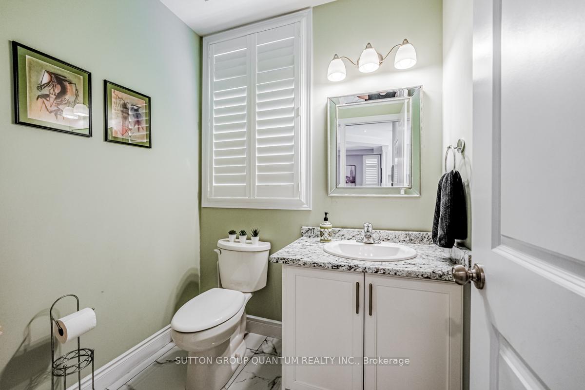 Photo 10 of 309 Vienna Street, Hamilton, Greenford — HOMEH