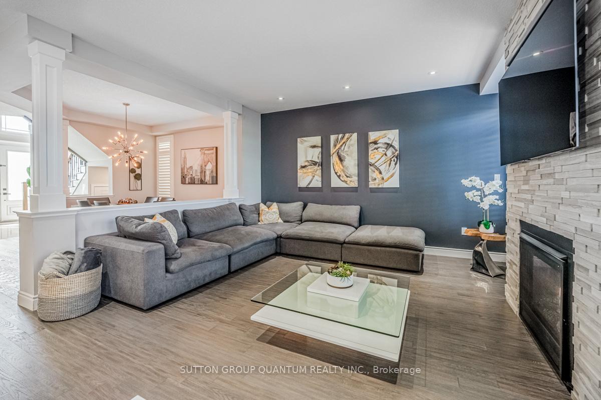 Photo 12 of 309 Vienna Street, Hamilton, Greenford — HOMEH