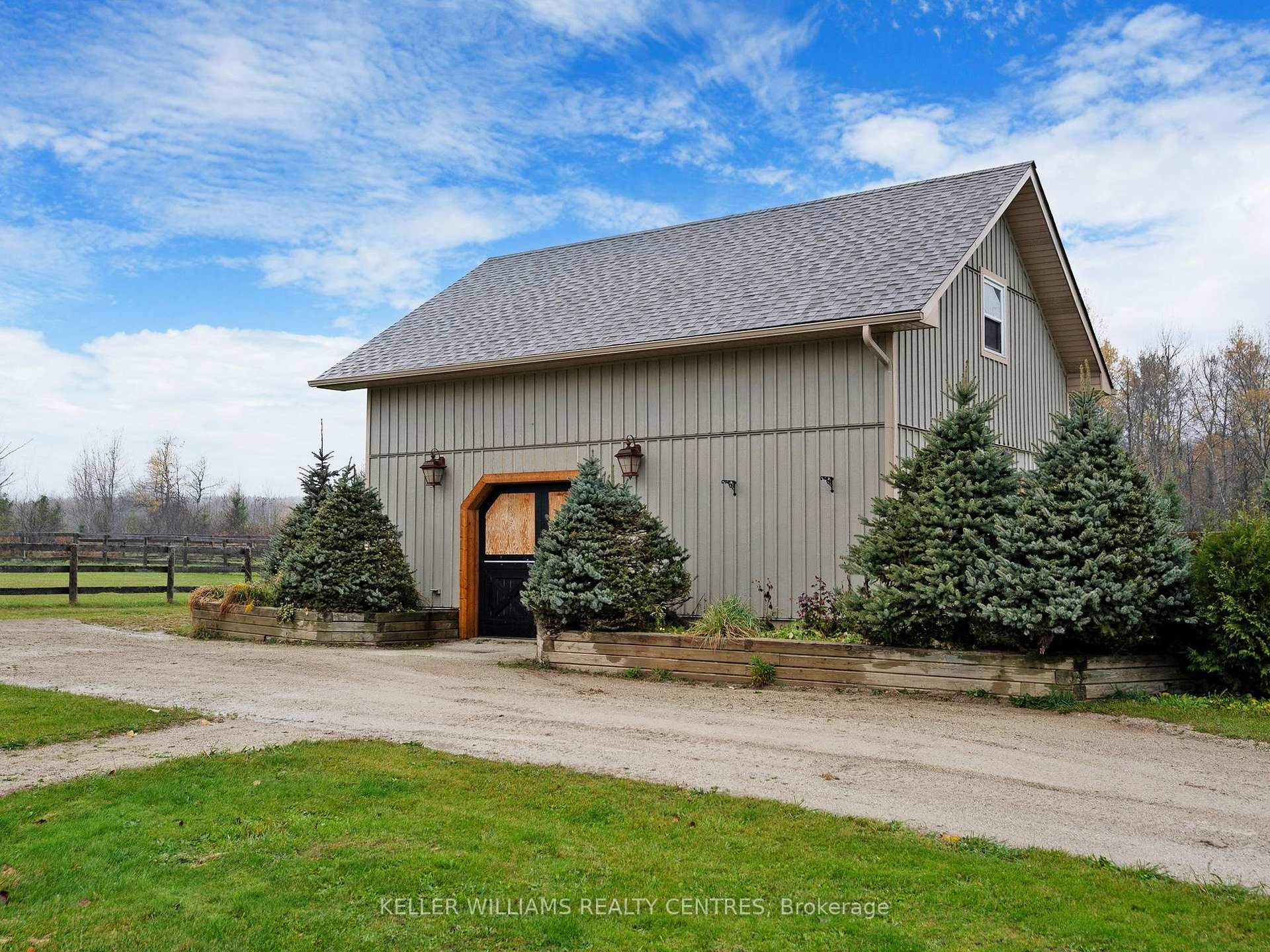 Photo 29 of 387129 20 Sideroad, Mono, Rural Mono — HOMEH