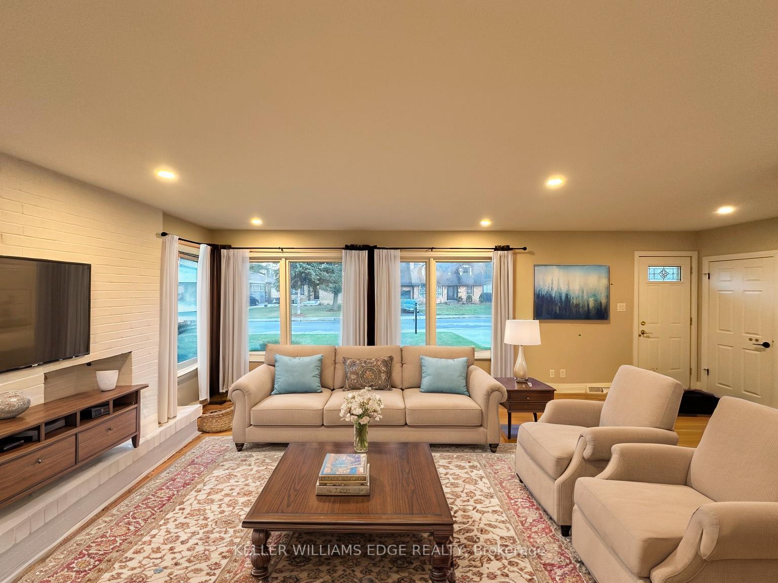 Photo 1 of Unit Upper, 10 Sherwood Rise, Hamilton, Sherwood — HOMEH