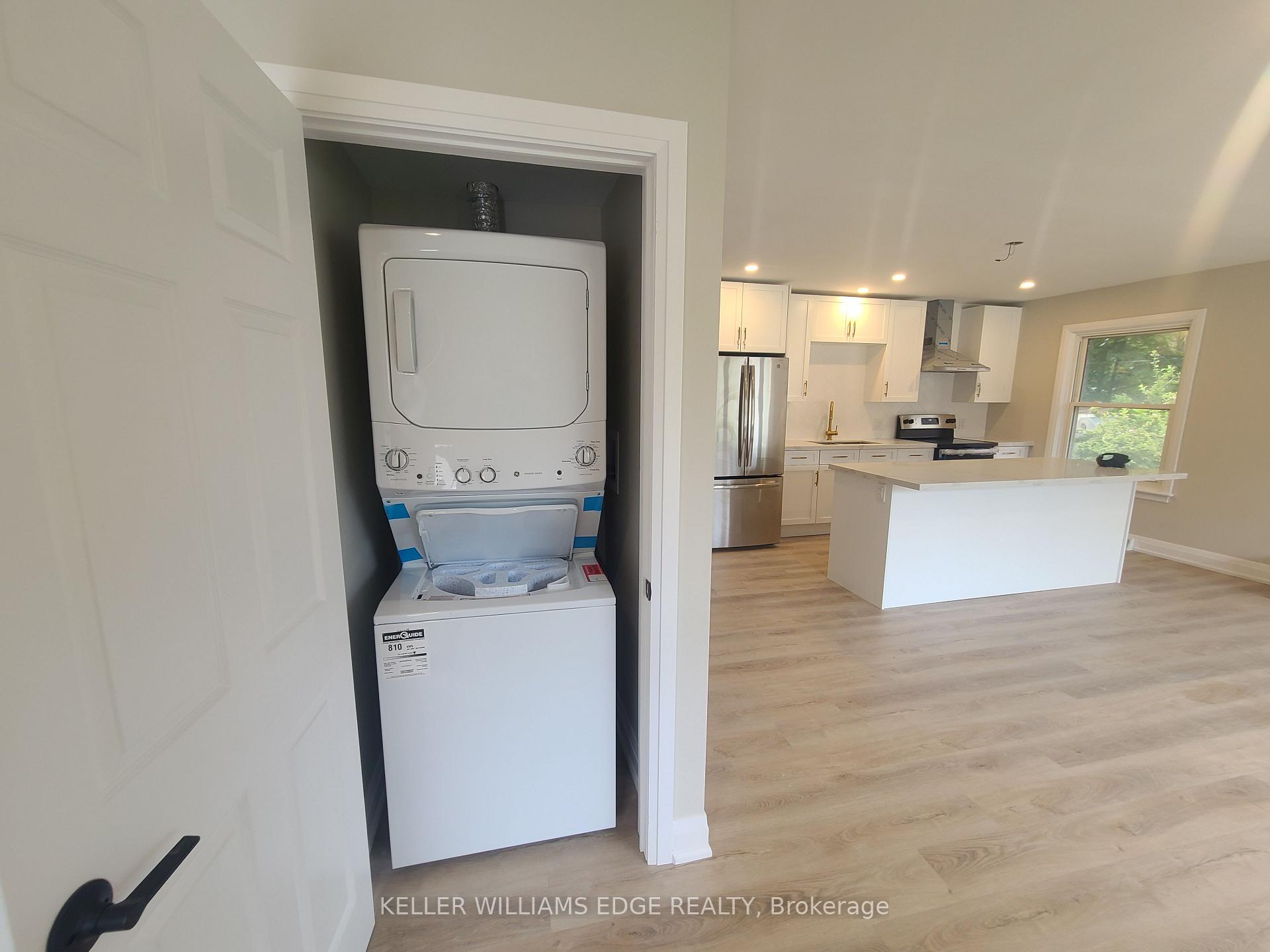 Photo 16 of Unit Upper, 10 Sherwood Rise, Hamilton, Sherwood — HOMEH