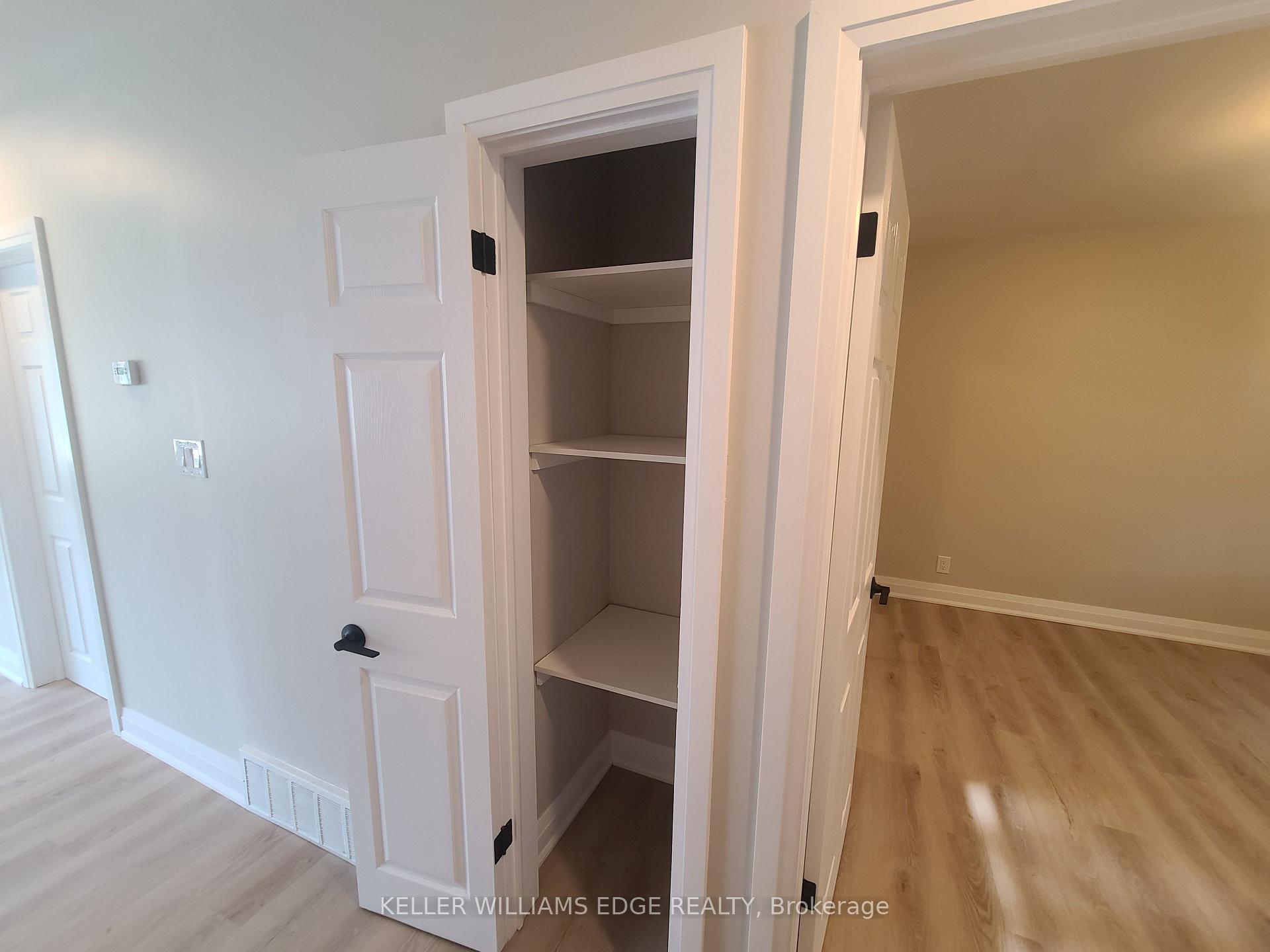 Photo 18 of Unit Upper, 10 Sherwood Rise, Hamilton, Sherwood — HOMEH