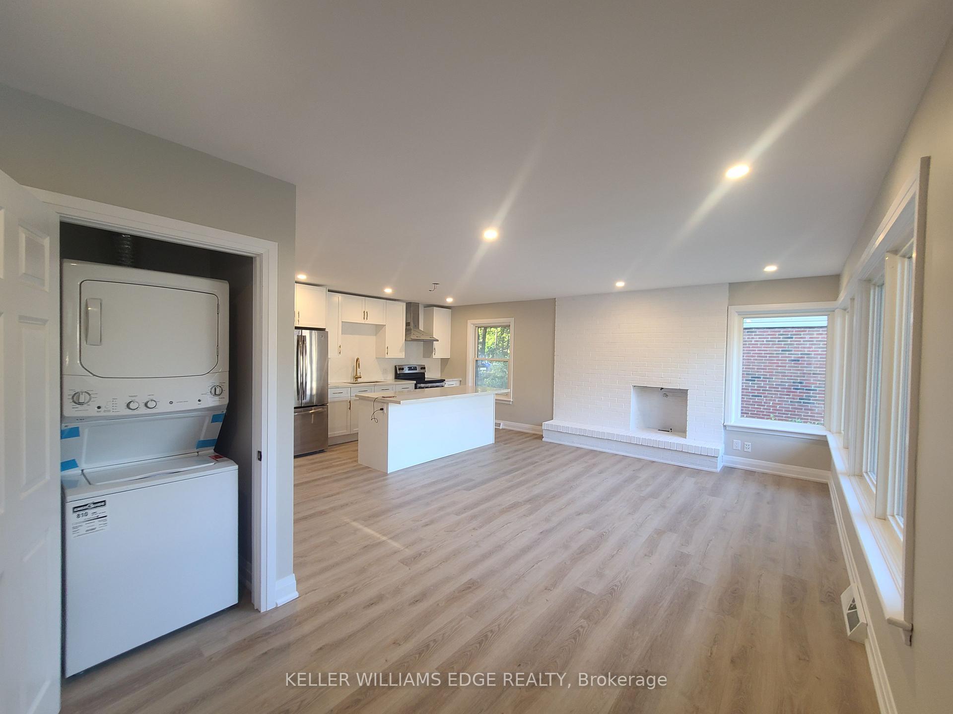 Photo 33 of Unit Upper, 10 Sherwood Rise, Hamilton, Sherwood — HOMEH