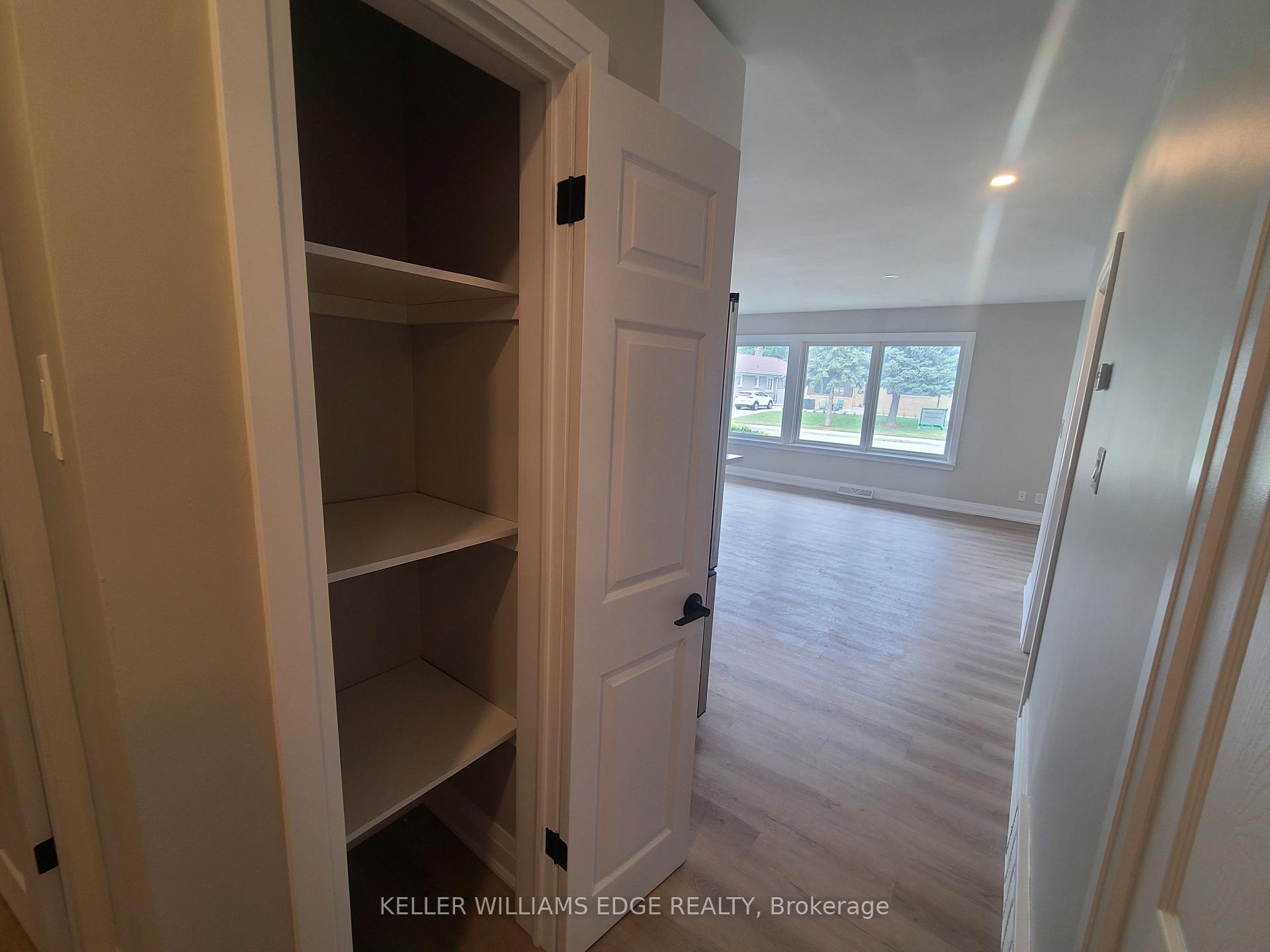 Photo 38 of Unit Upper, 10 Sherwood Rise, Hamilton, Sherwood — HOMEH