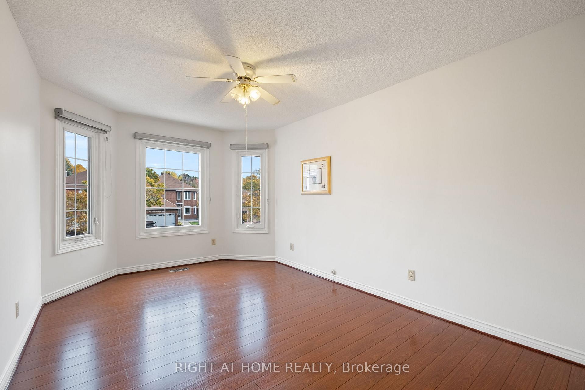 Photo 31 of 7 Lord Simcoe Drive, Brampton, Westgate — HOMEH