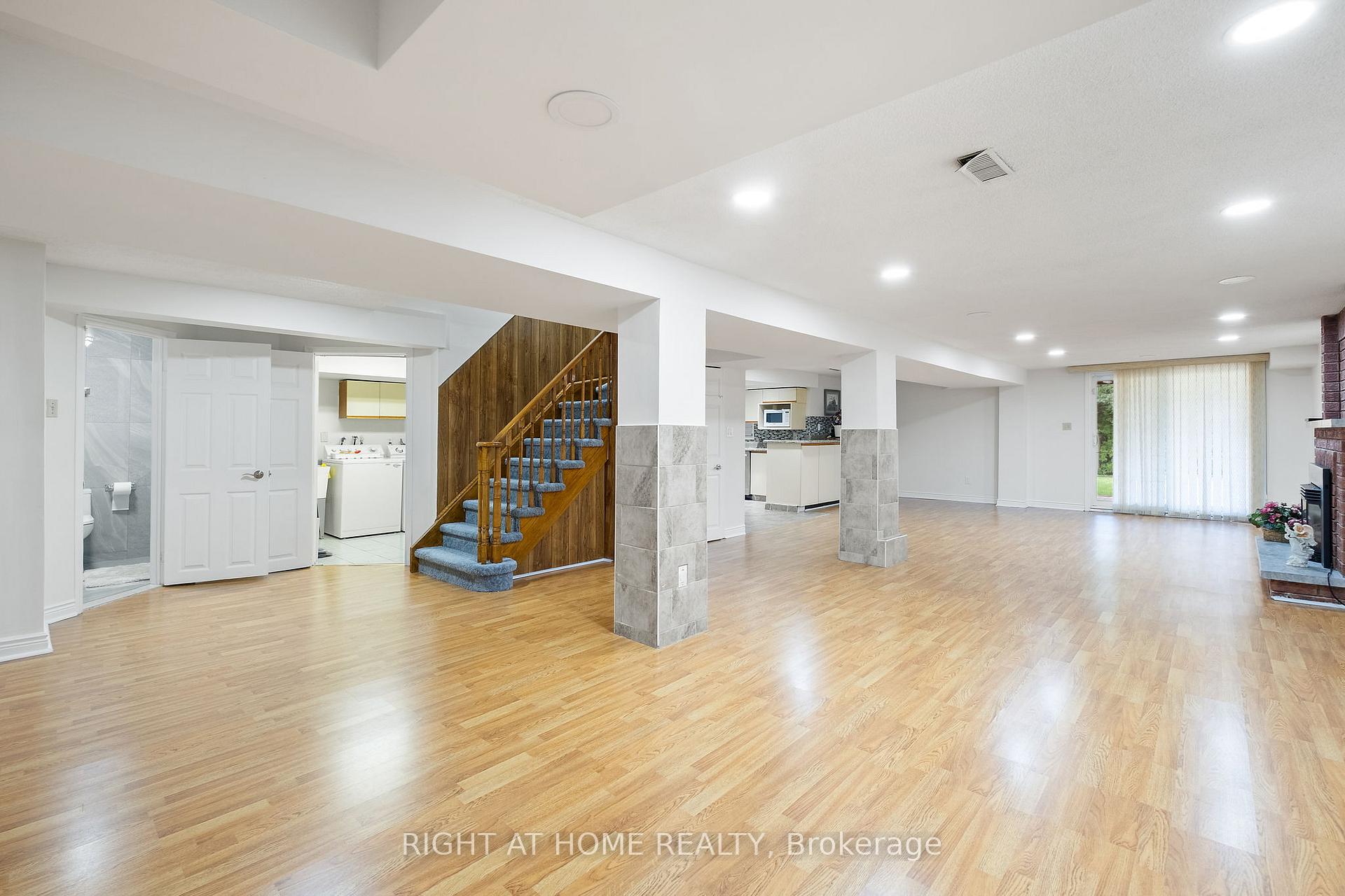 Photo 37 of 7 Lord Simcoe Drive, Brampton, Westgate — HOMEH