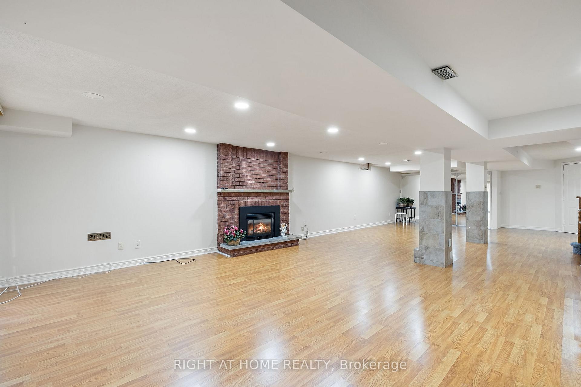 Photo 40 of 7 Lord Simcoe Drive, Brampton, Westgate — HOMEH