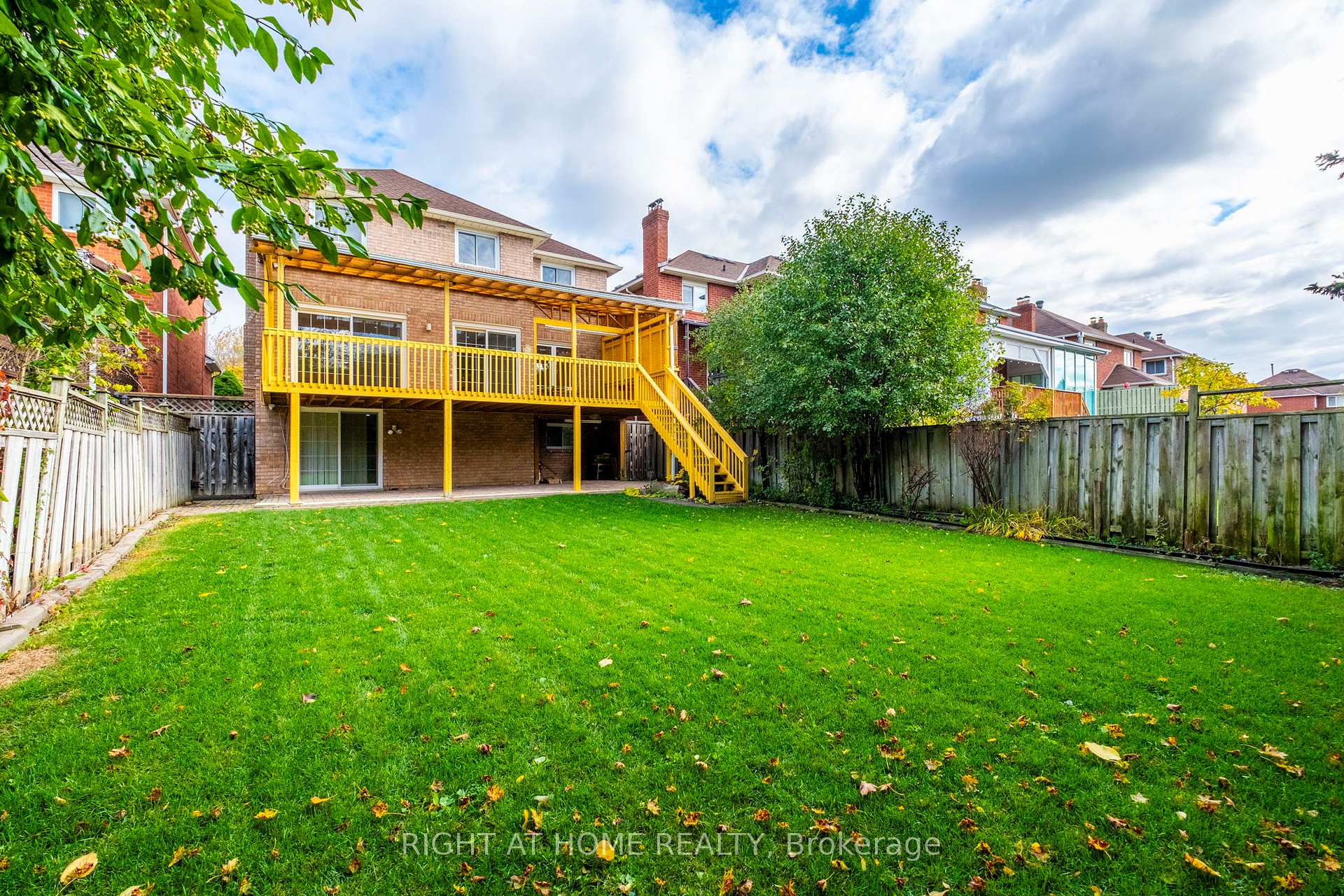 Photo 44 of 7 Lord Simcoe Drive, Brampton, Westgate — HOMEH