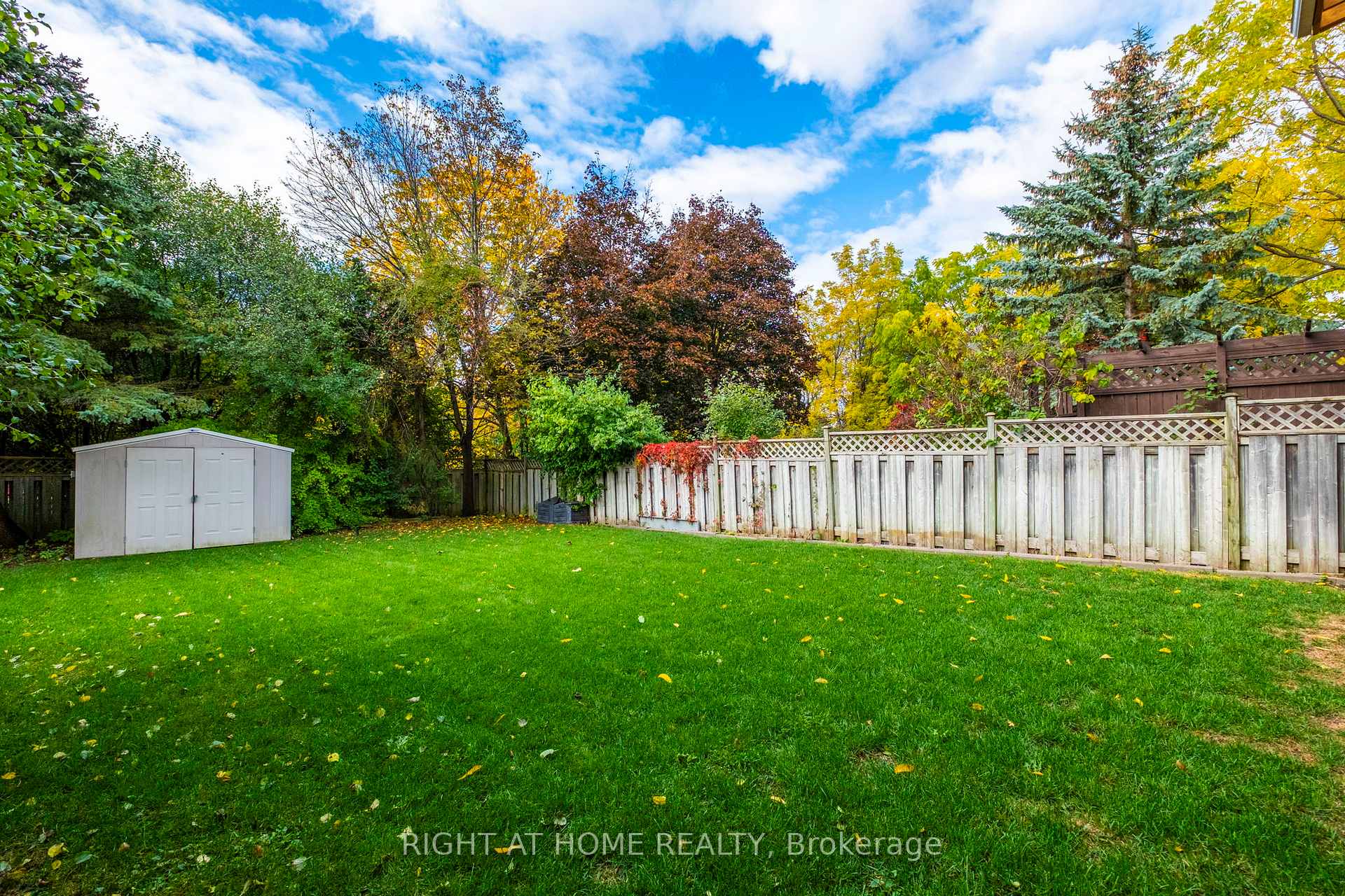 Photo 47 of 7 Lord Simcoe Drive, Brampton, Westgate — HOMEH