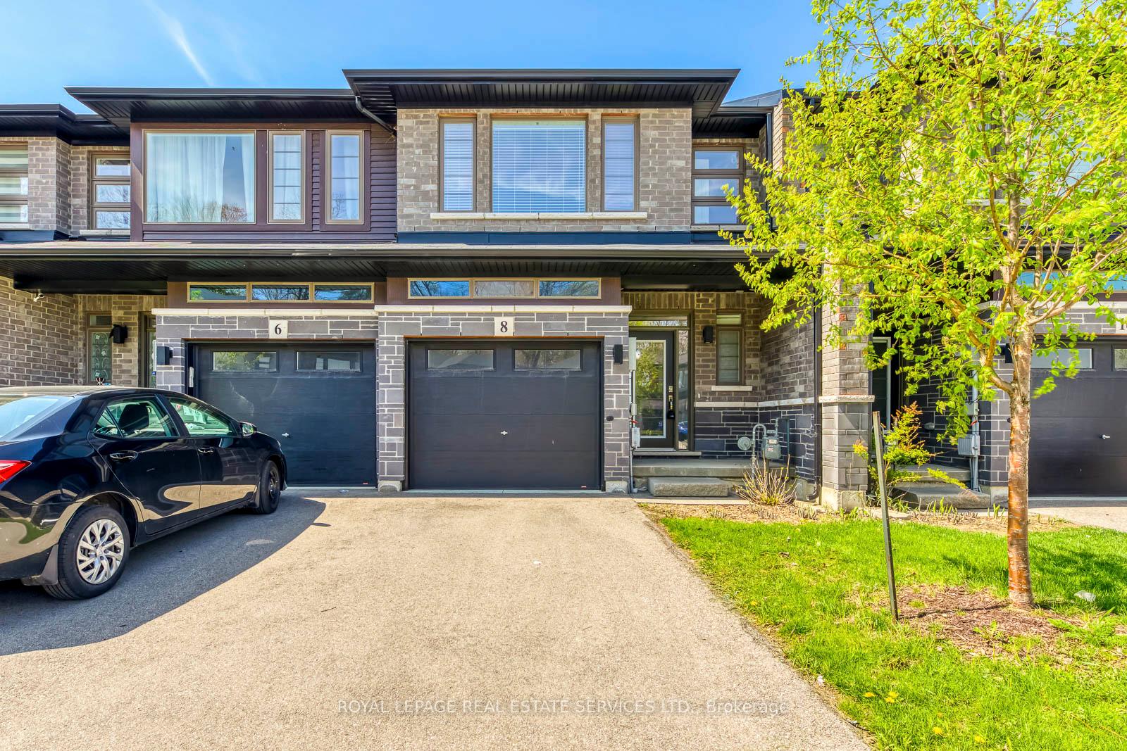 Photo 1 of 8 Shay Lane, Hamilton, Ancaster — HOMEH