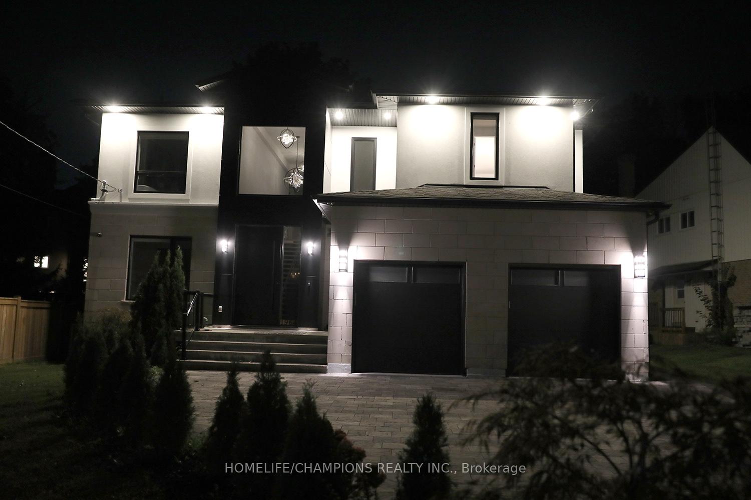 Photo 2 of 1964 Spruce Hill Road, Pickering, Dunbarton — HOMEH