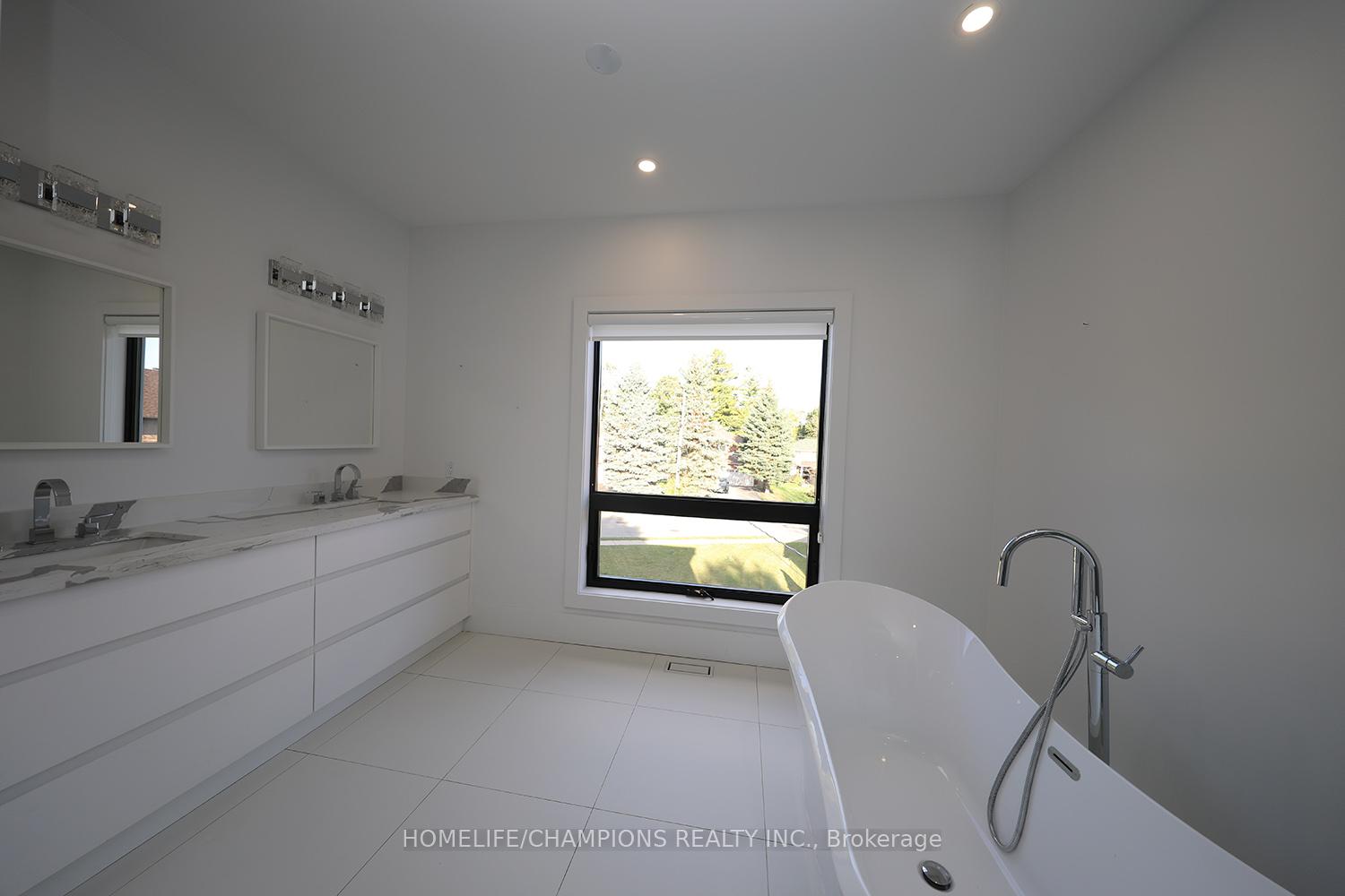 Photo 7 of 1964 Spruce Hill Road, Pickering, Dunbarton — HOMEH