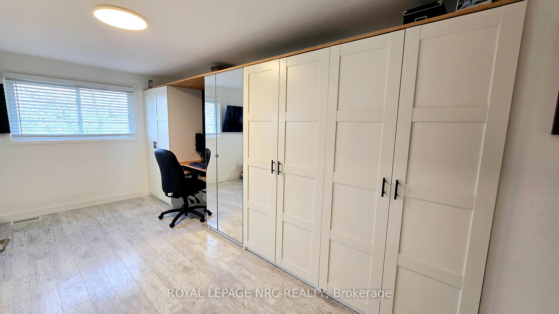 Photo 13 of 33 St. Hilda's Court, St. Catharines, Haig — HOMEH