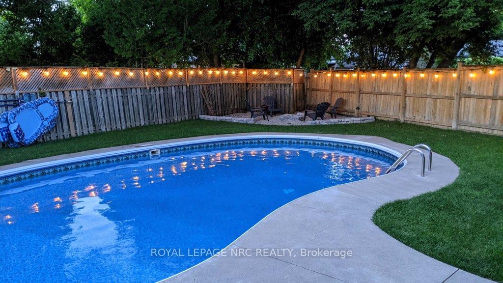 Photo 65 of 33 St. Hilda's Court, St. Catharines, Haig — HOMEH