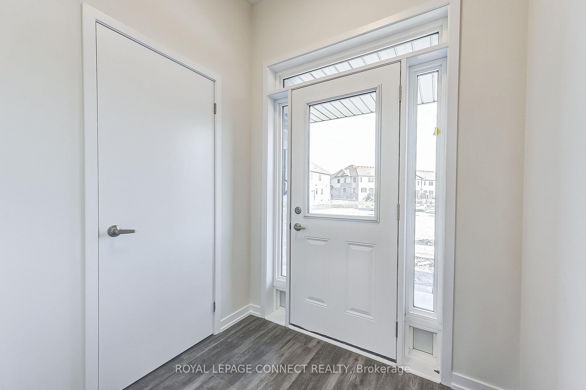 Photo 3 of 2088 Cayenne Street, Oshawa, Kedron — HOMEH