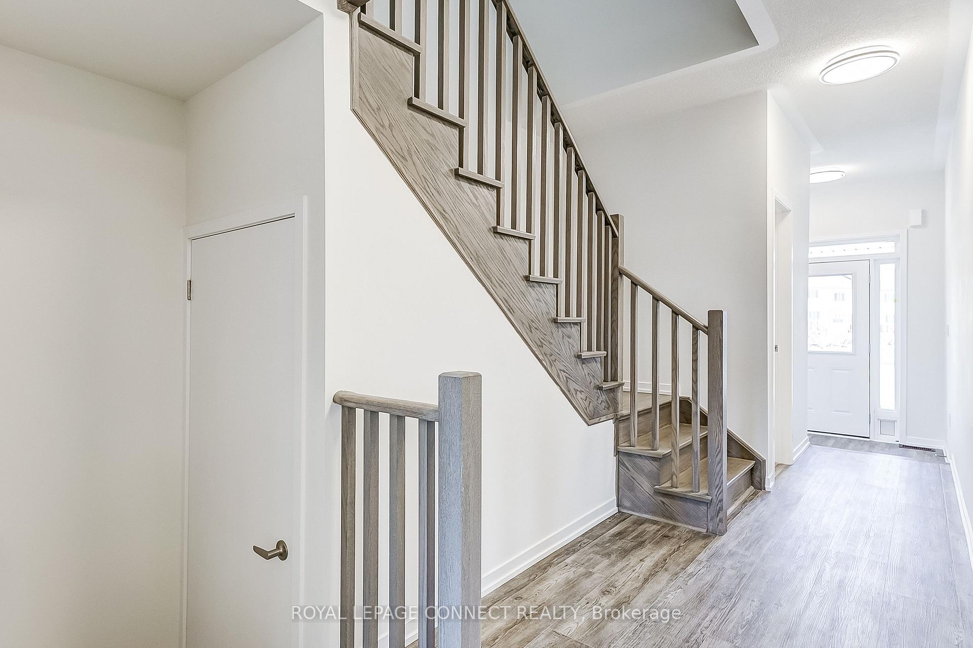 Photo 8 of 2088 Cayenne Street, Oshawa, Kedron — HOMEH
