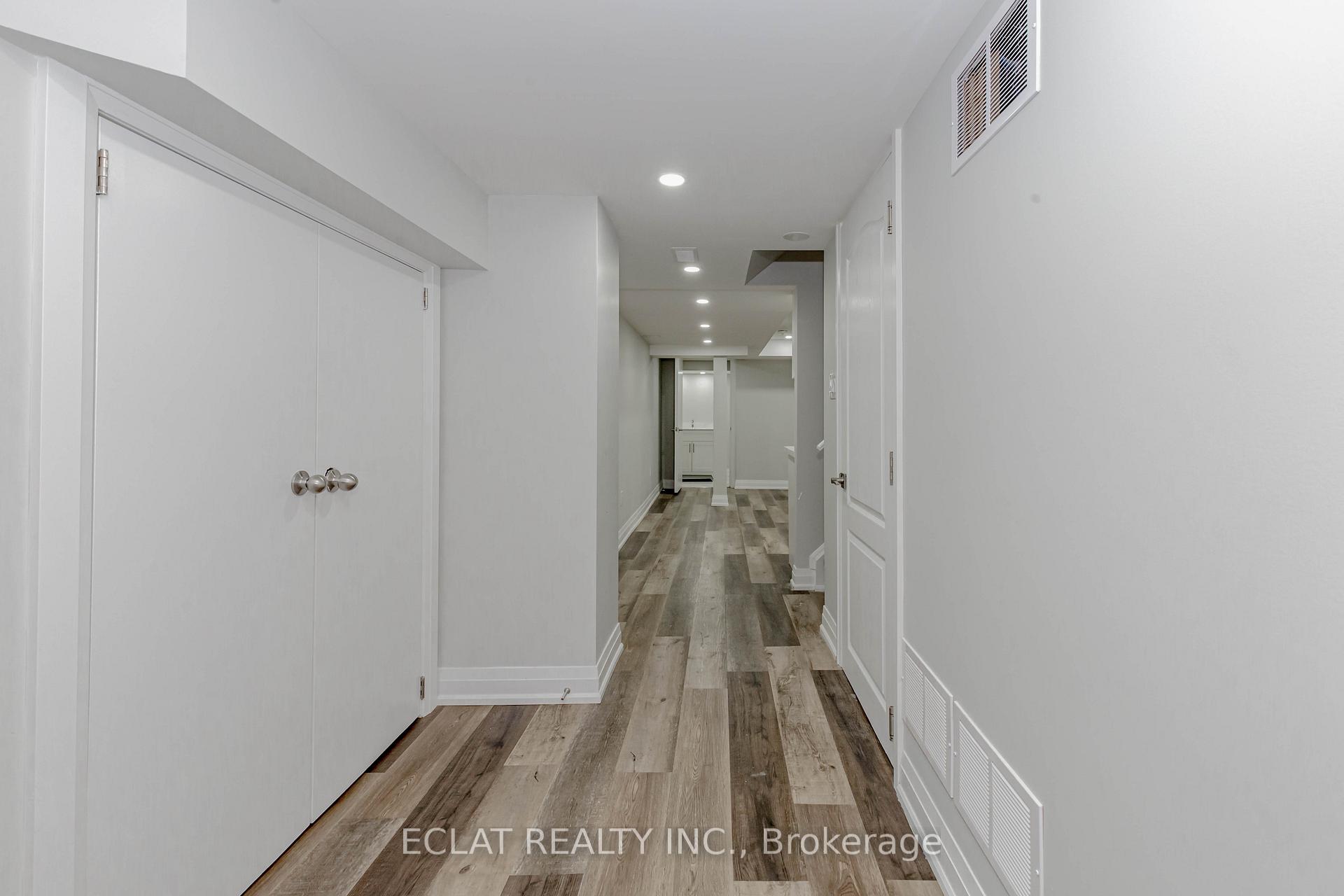 Photo 6 of 50 Exhibition(Lower Level) Crescent, Kitchener, Pioneer Park — HOMEH