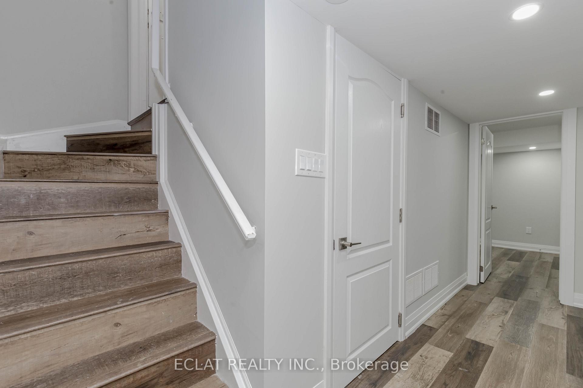 Photo 13 of 50 Exhibition(Lower Level) Crescent, Kitchener, Pioneer Park — HOMEH