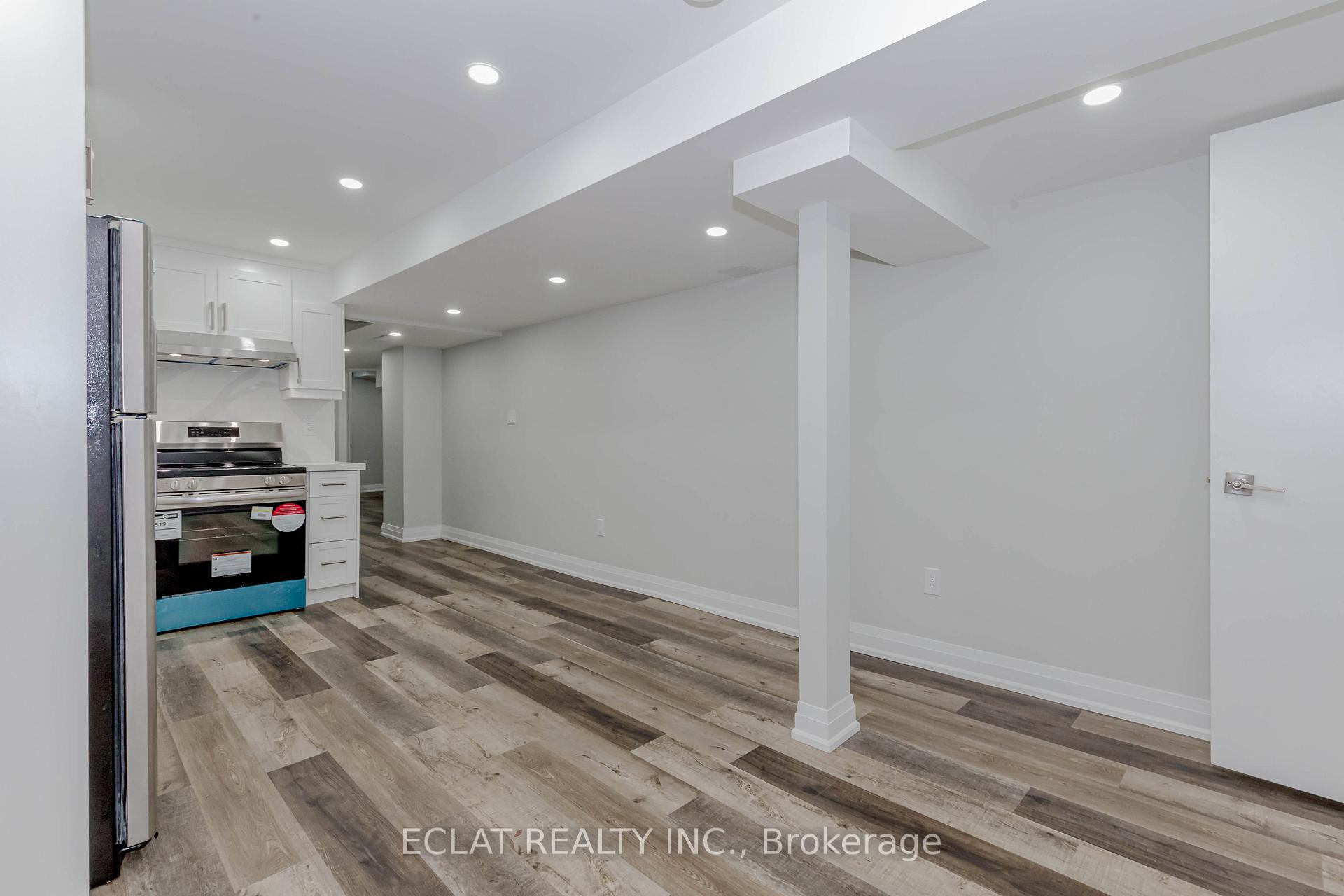 Photo 20 of 50 Exhibition(Lower Level) Crescent, Kitchener, Pioneer Park — HOMEH