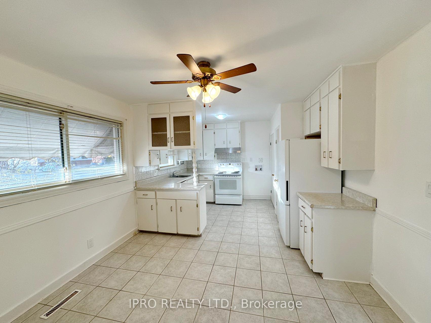 Photo 8 of 15 Sunnylea Drive, St. Catharines, Carlton/Bunting — HOMEH