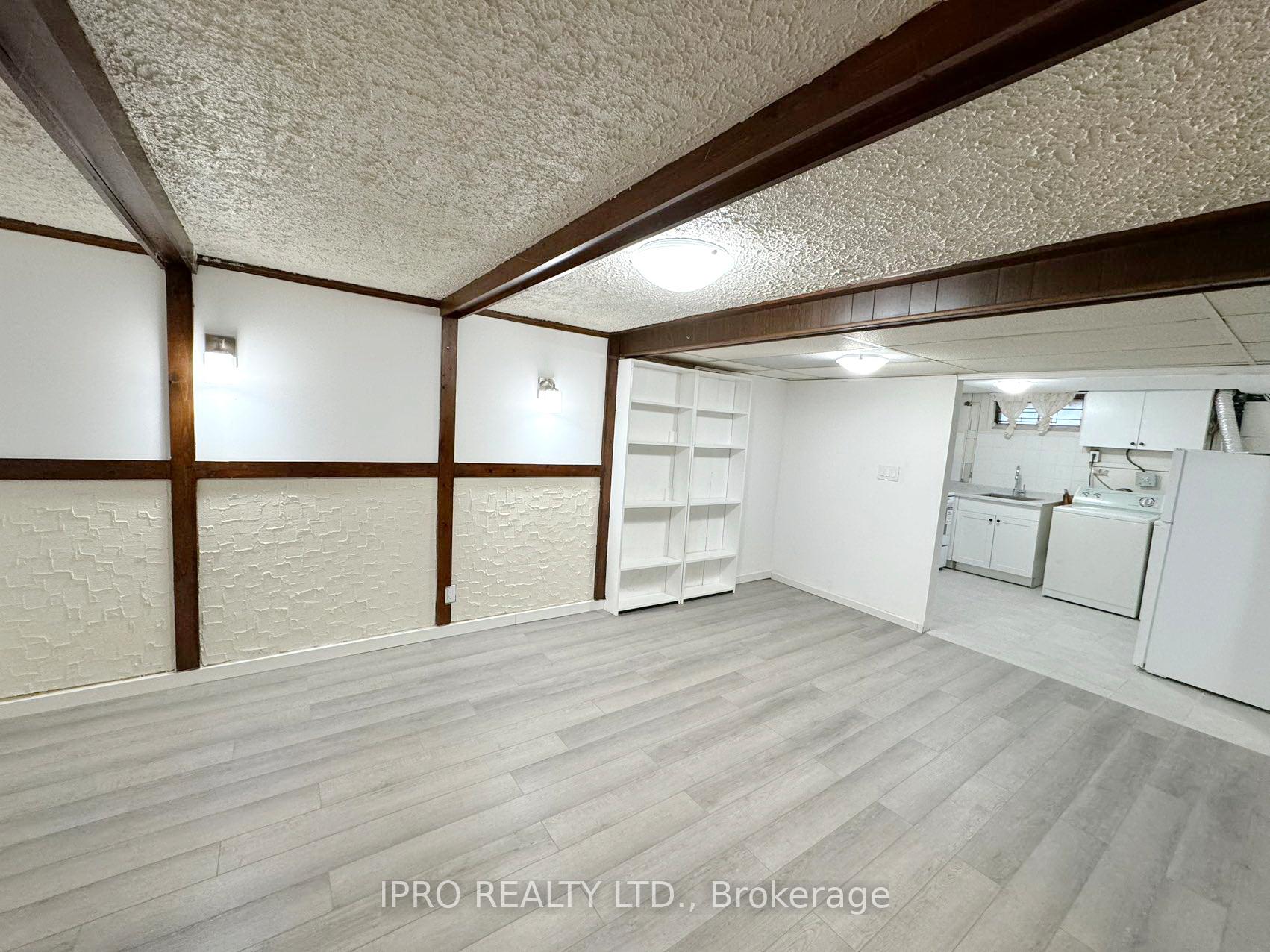 Photo 22 of 15 Sunnylea Drive, St. Catharines, Carlton/Bunting — HOMEH