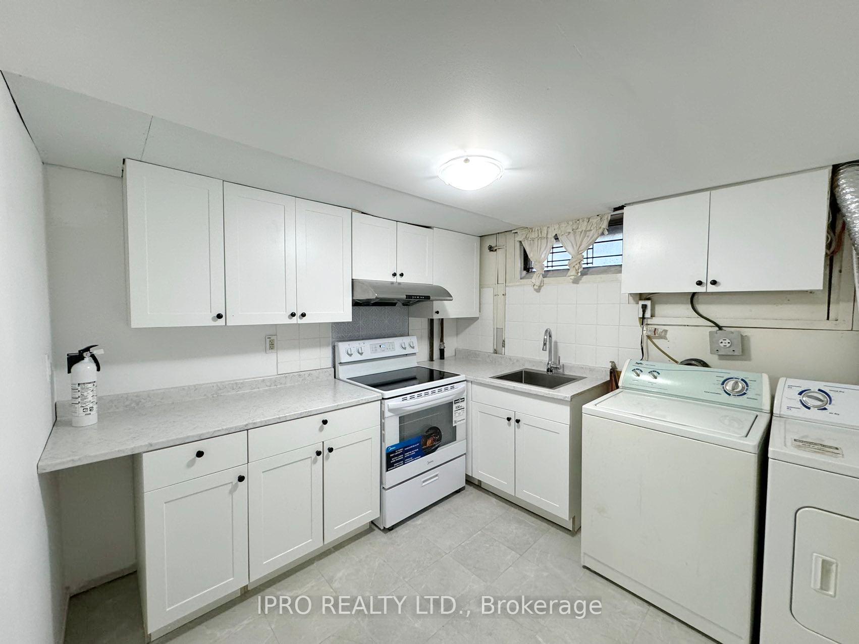 Photo 23 of 15 Sunnylea Drive, St. Catharines, Carlton/Bunting — HOMEH