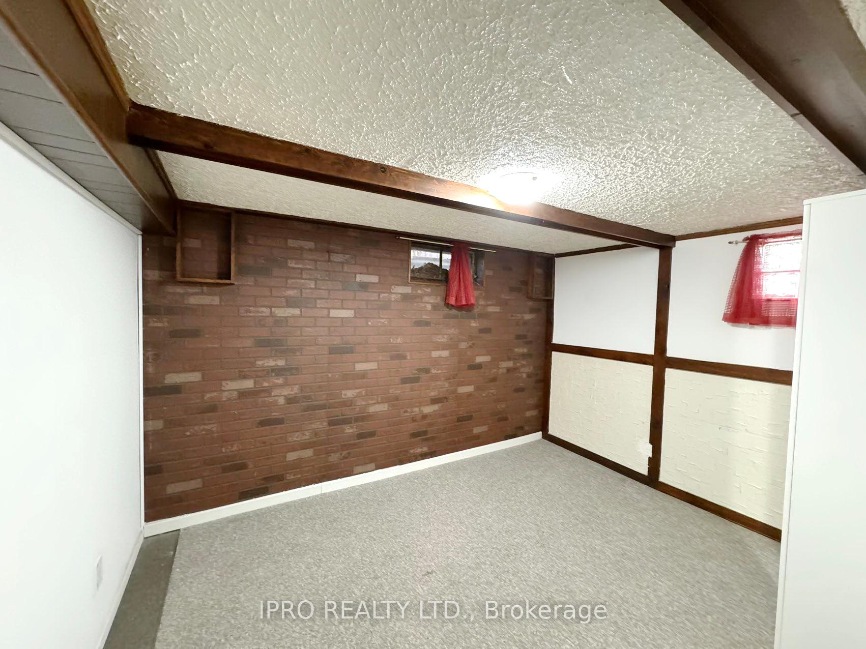 Photo 27 of 15 Sunnylea Drive, St. Catharines, Carlton/Bunting — HOMEH